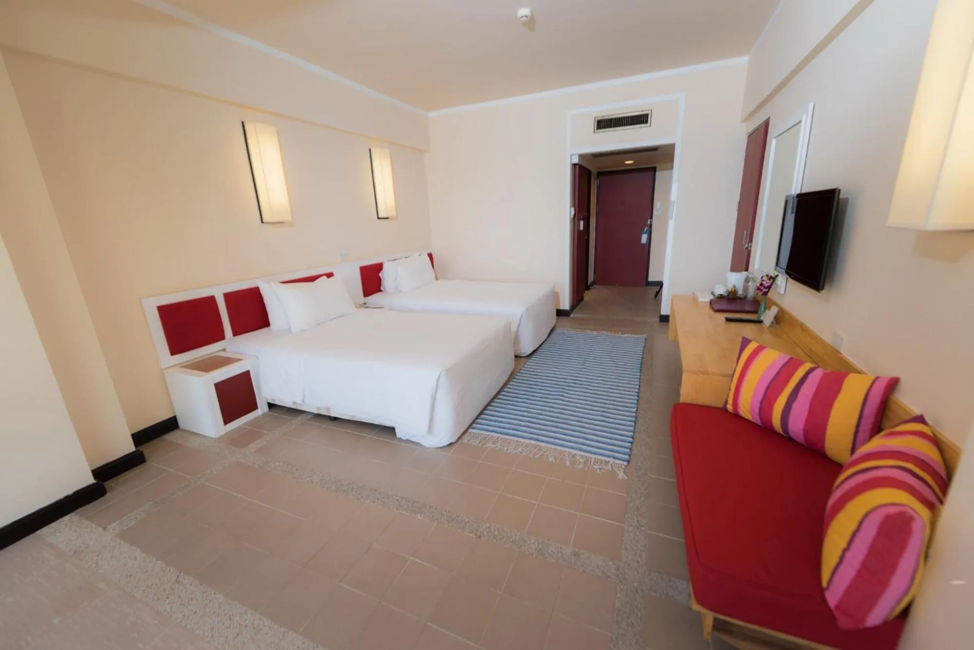 Bed in Rayong Resort Hotel โรงแรมระยองรีสอร์ท