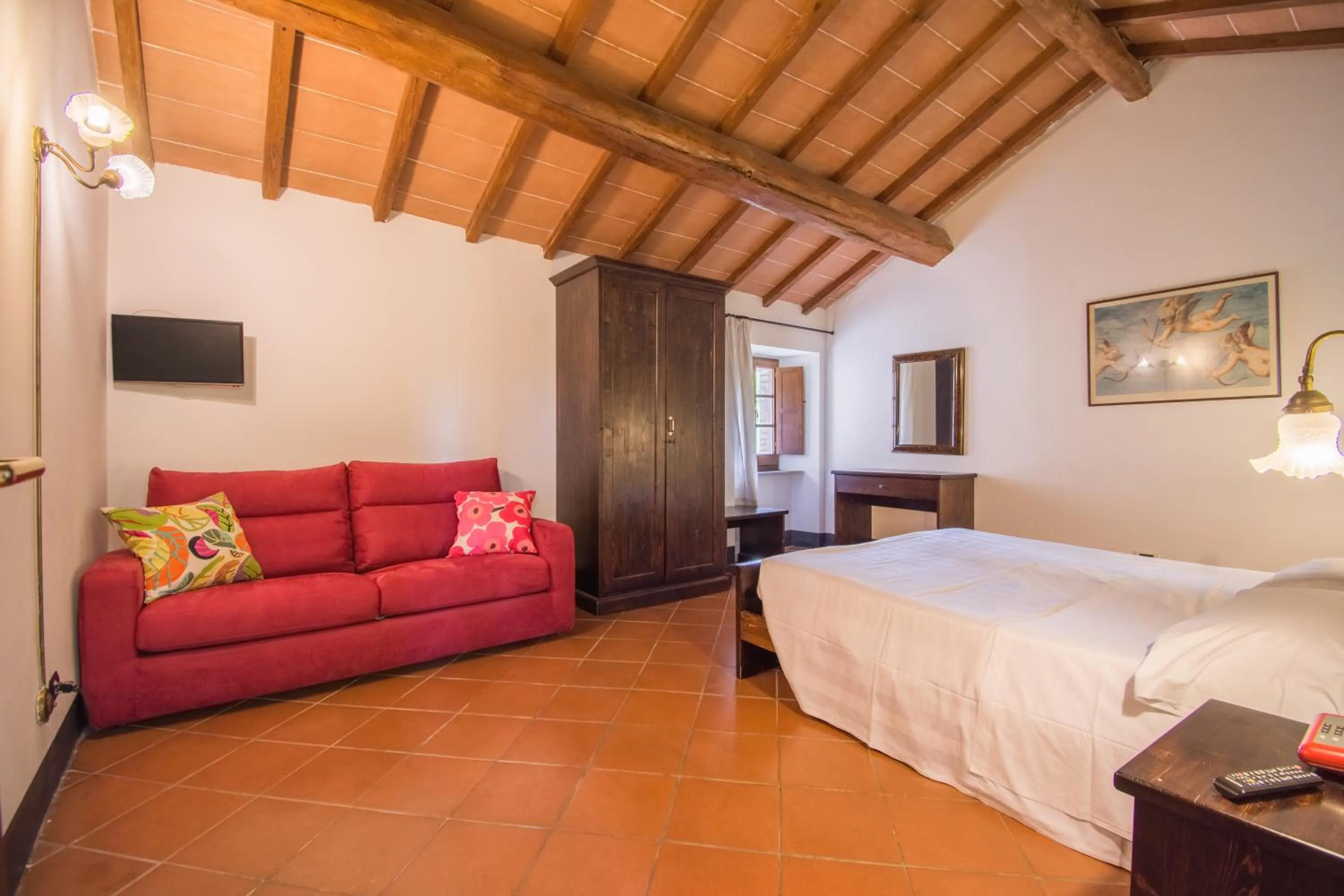 Bedroom, Bed in Casa Vacanze Vecchio Granaio