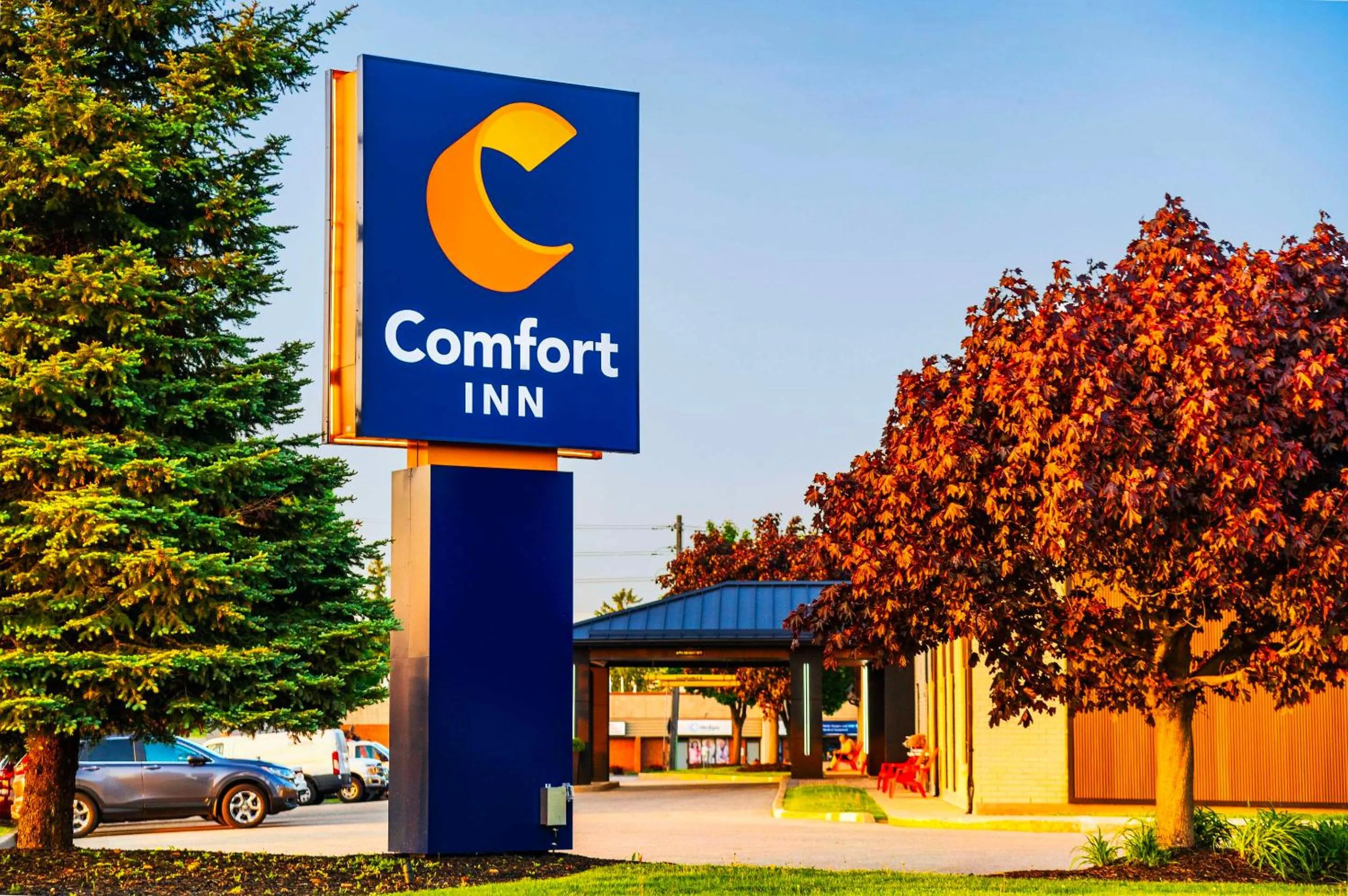 Property building in Comfort Inn