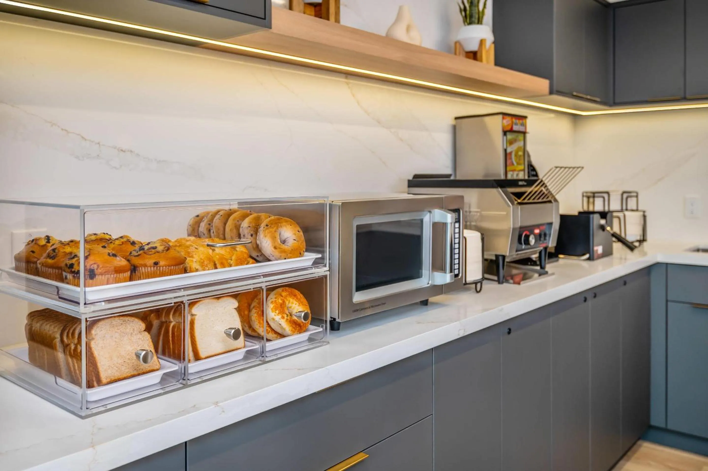 Breakfast in Comfort Inn