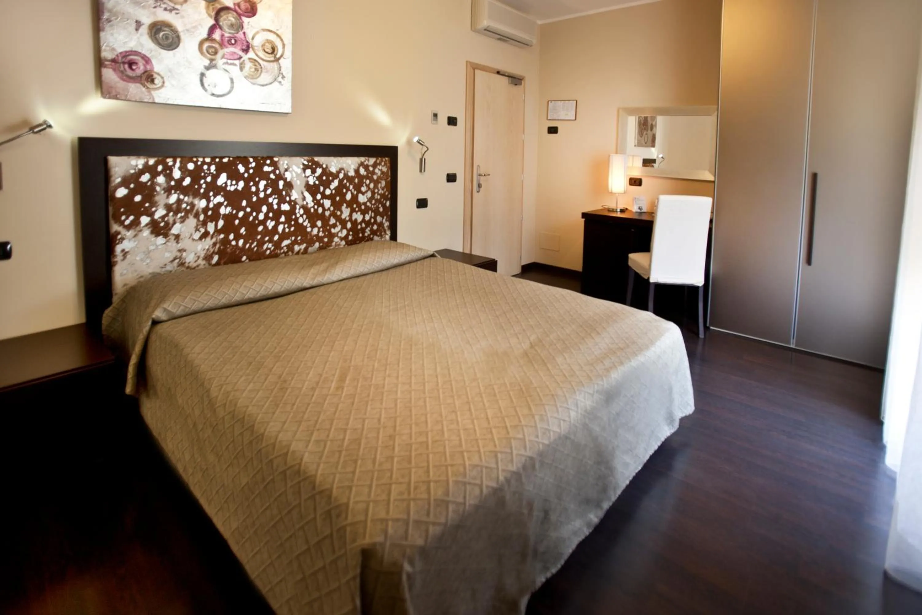 Bedroom, Bed in Hotel Villa Smeralda