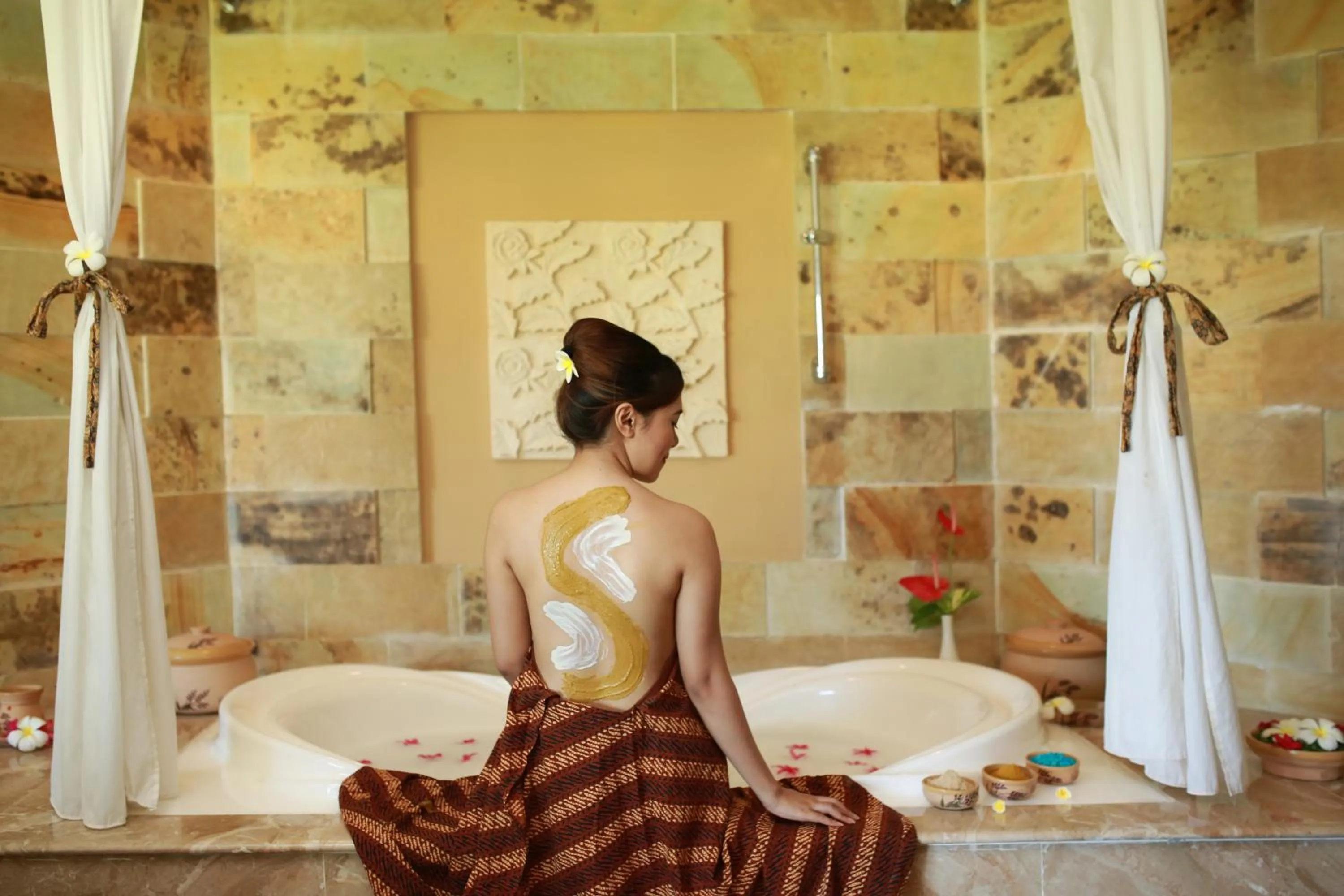 Hot Tub in Manado Tateli Resort and Convention