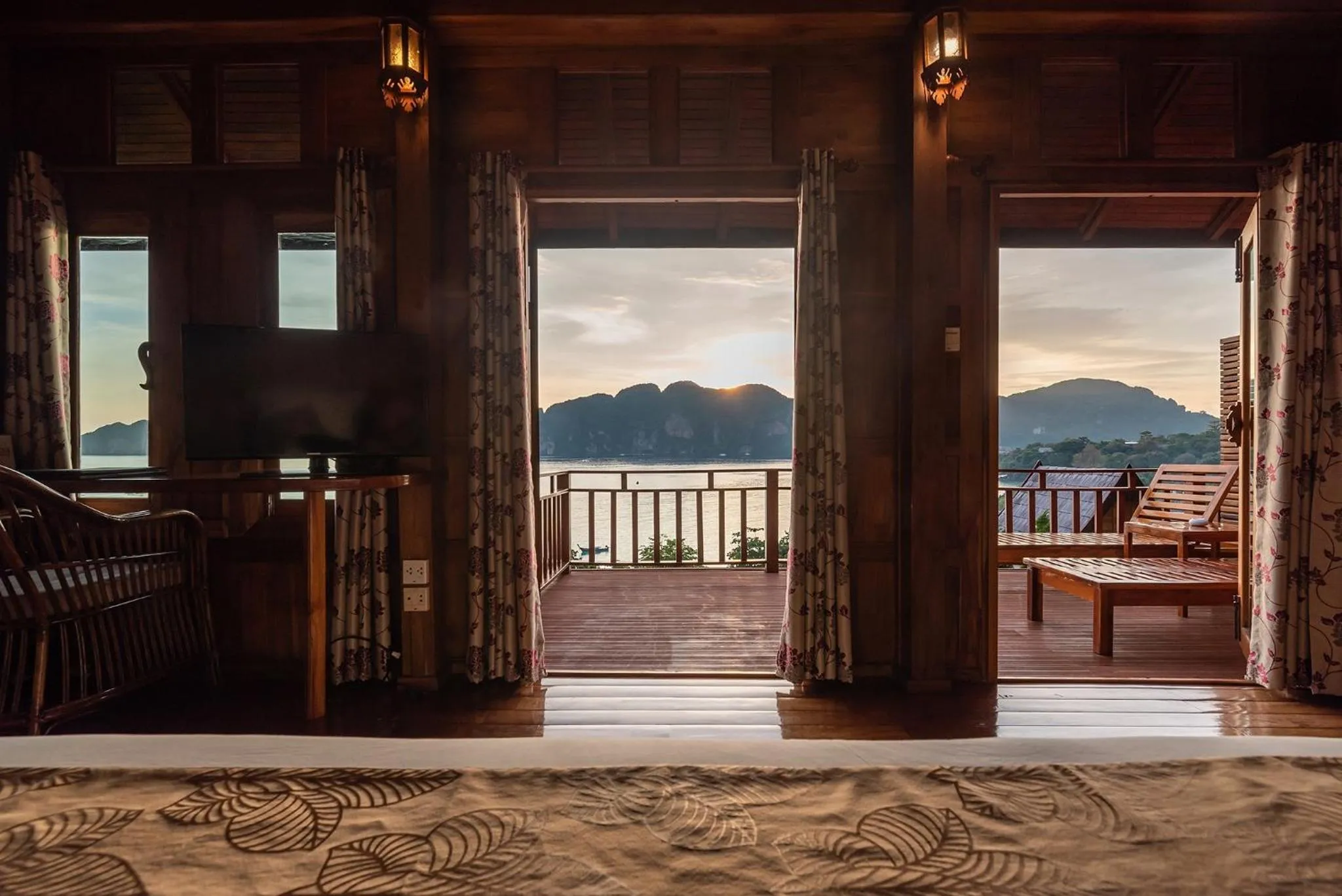 Bedroom in Phi Phi The Beach Resort