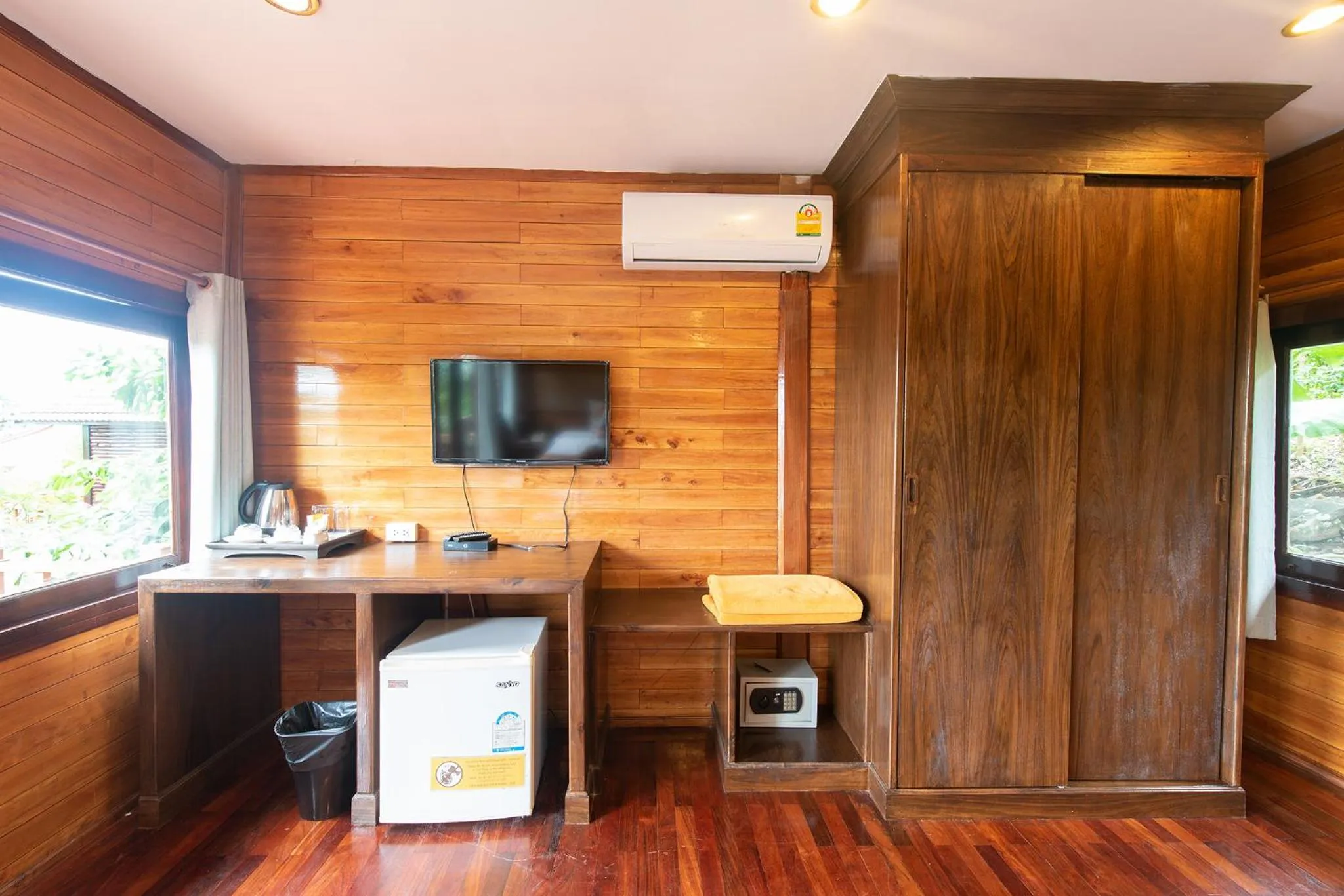 TV and multimedia in Phi Phi The Beach Resort