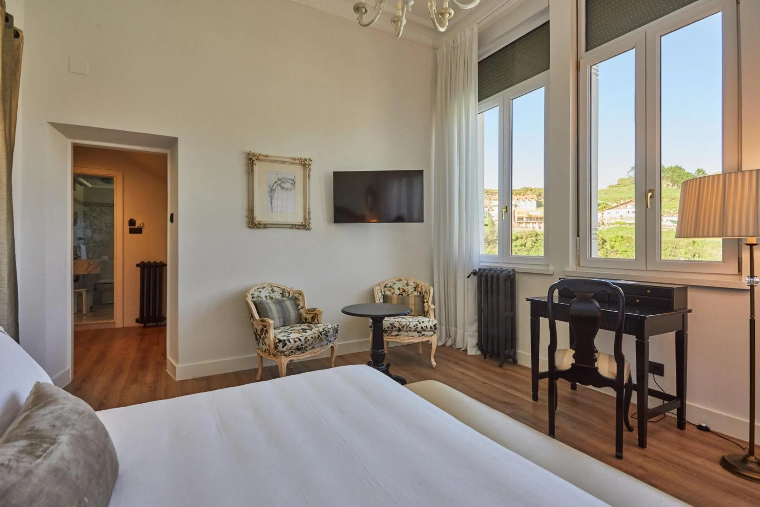 Bed in Silken Gran Hotel del Sella