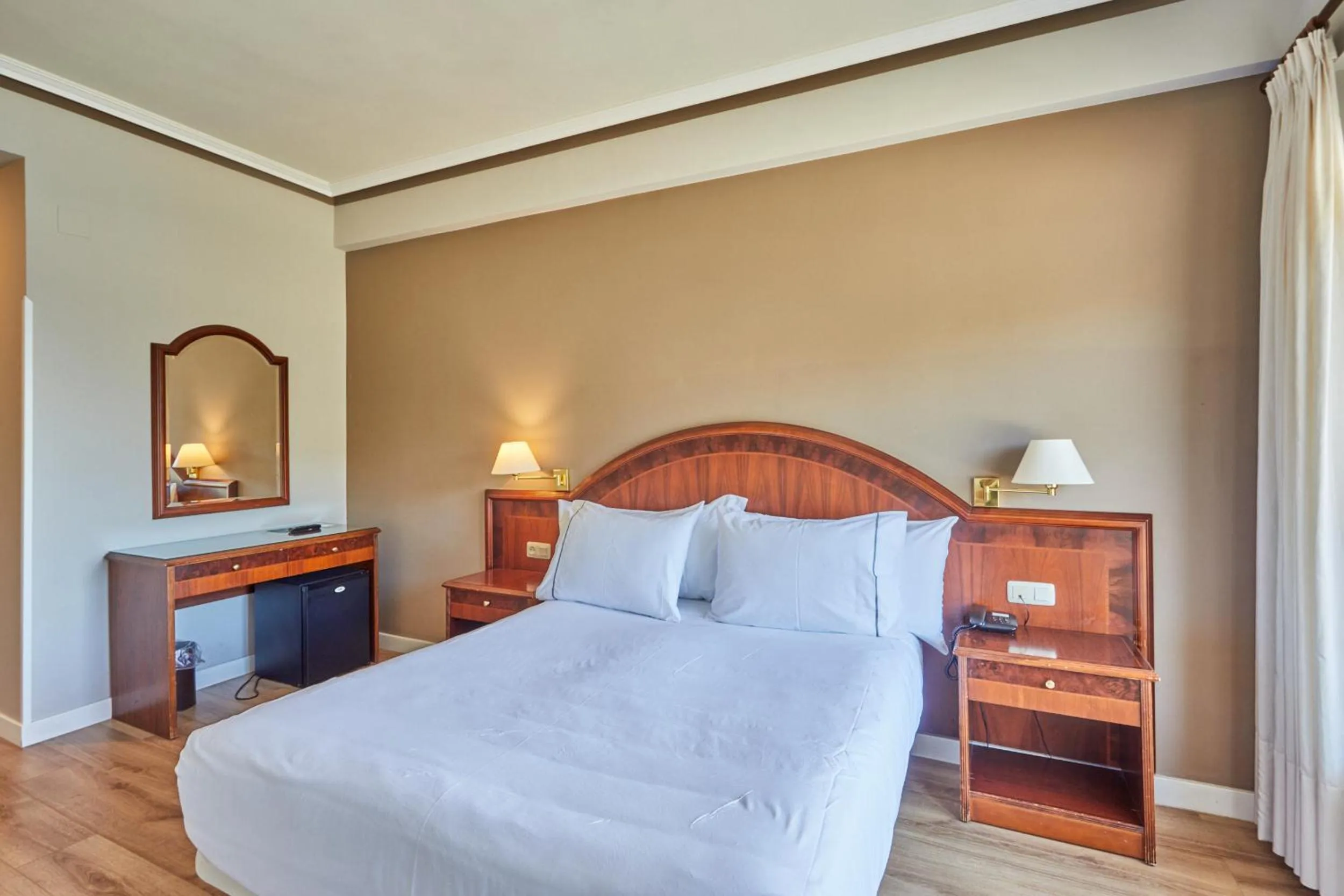 Bed in Silken Gran Hotel del Sella