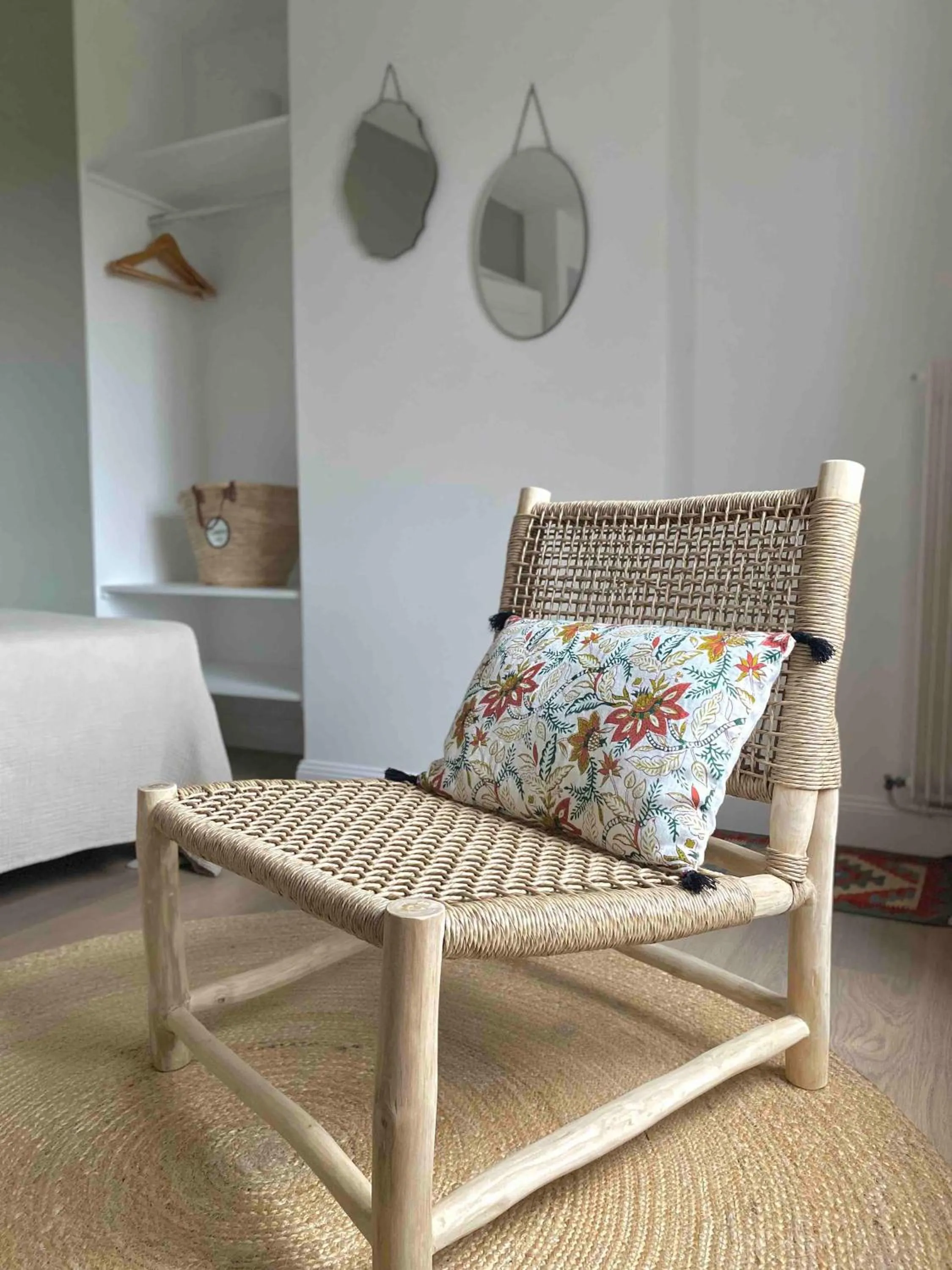 Decorative detail in Le Moulin Du Port