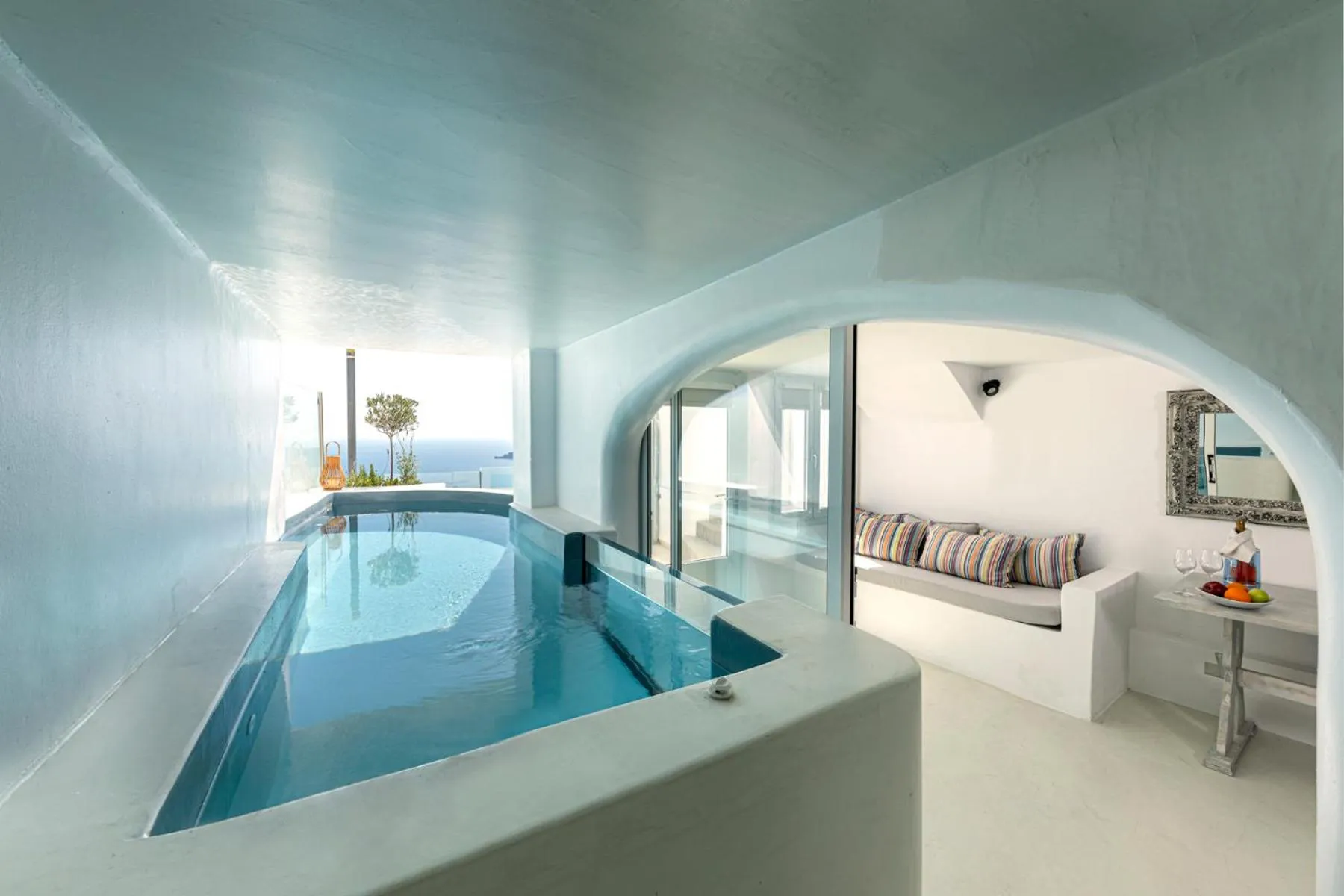 Hot Tub in Pearl on the Cliff Hotel & Suites by Pearl Hotel Collection