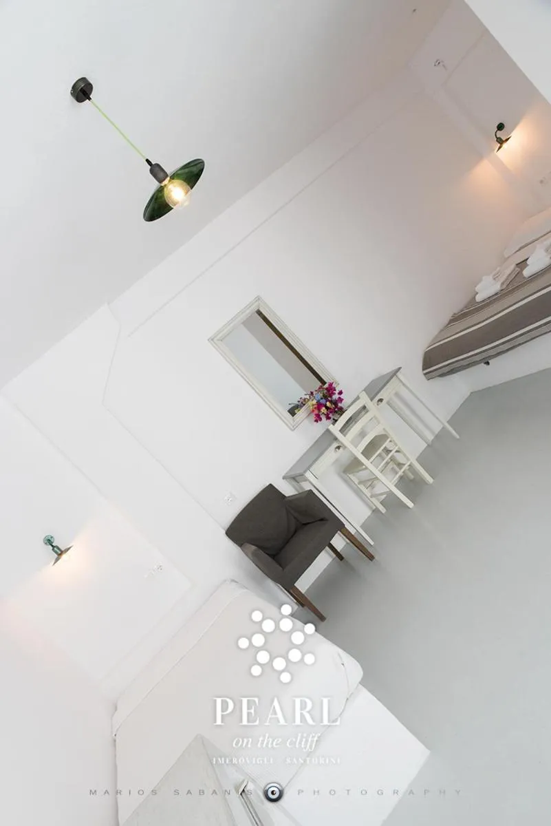 Property building in Pearl on the Cliff Hotel & Suites by Pearl Hotel Collection