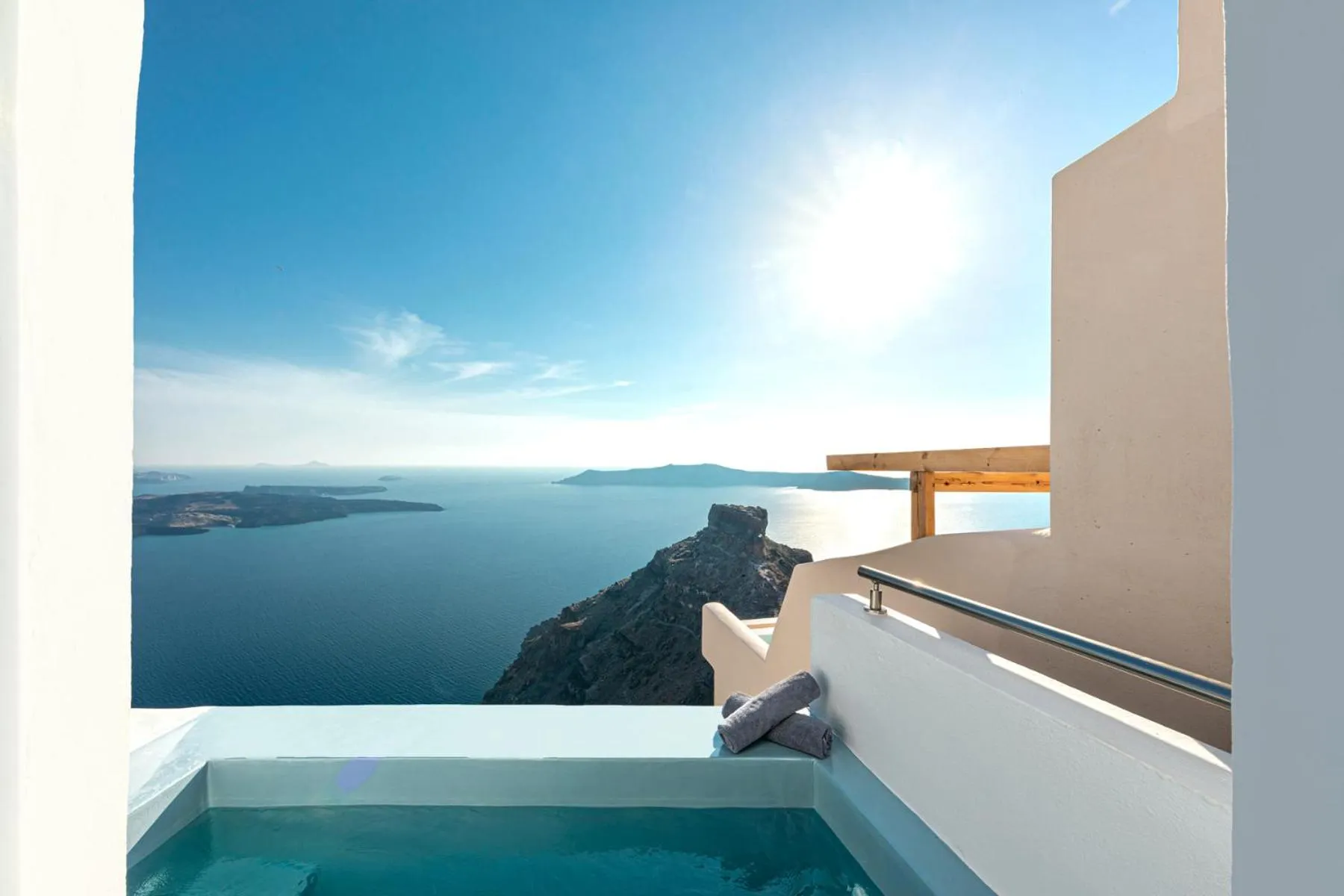 Nearby landmark in Pearl on the Cliff Hotel & Suites by Pearl Hotel Collection