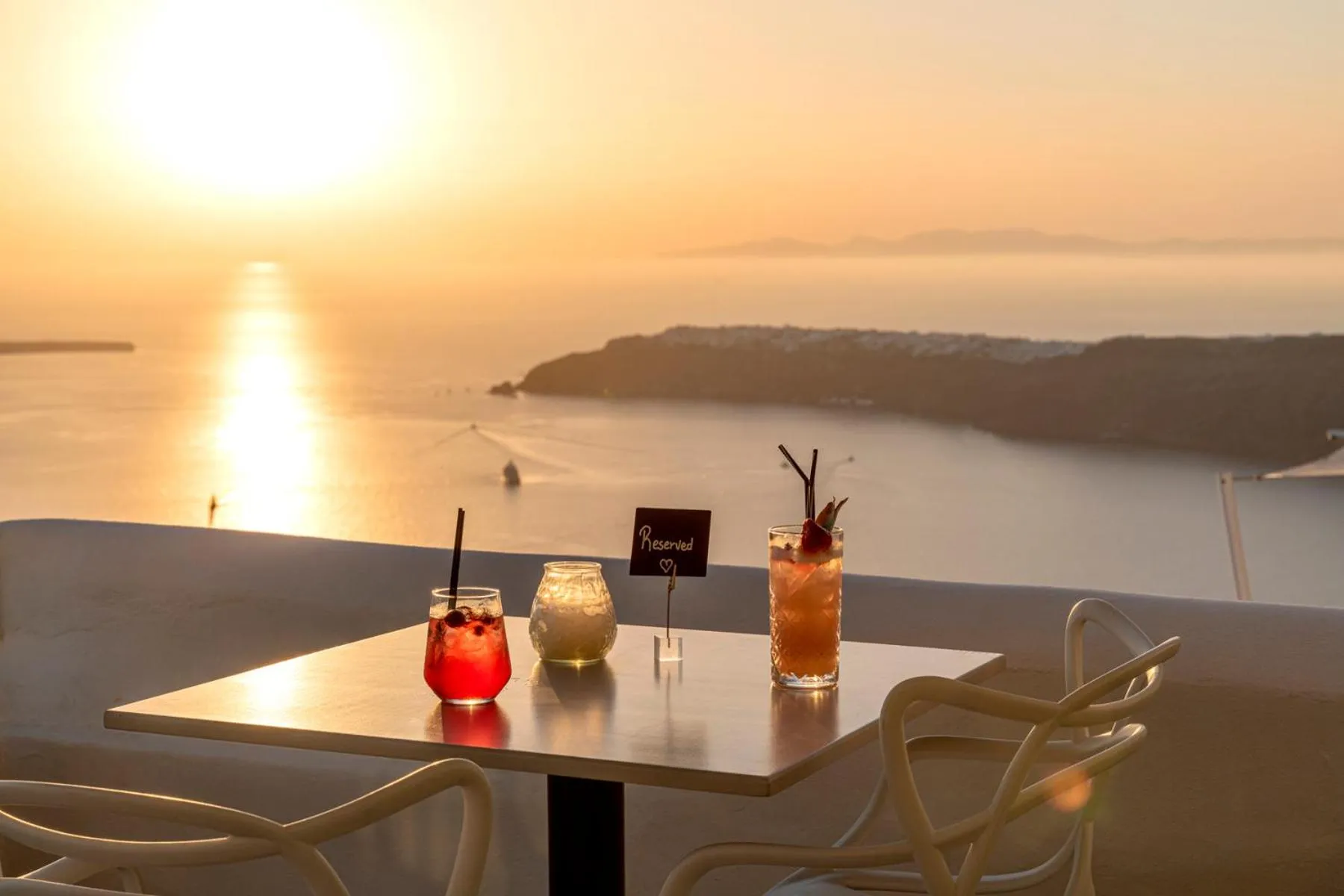 Restaurant/places to eat in Pearl on the Cliff Hotel & Suites by Pearl Hotel Collection