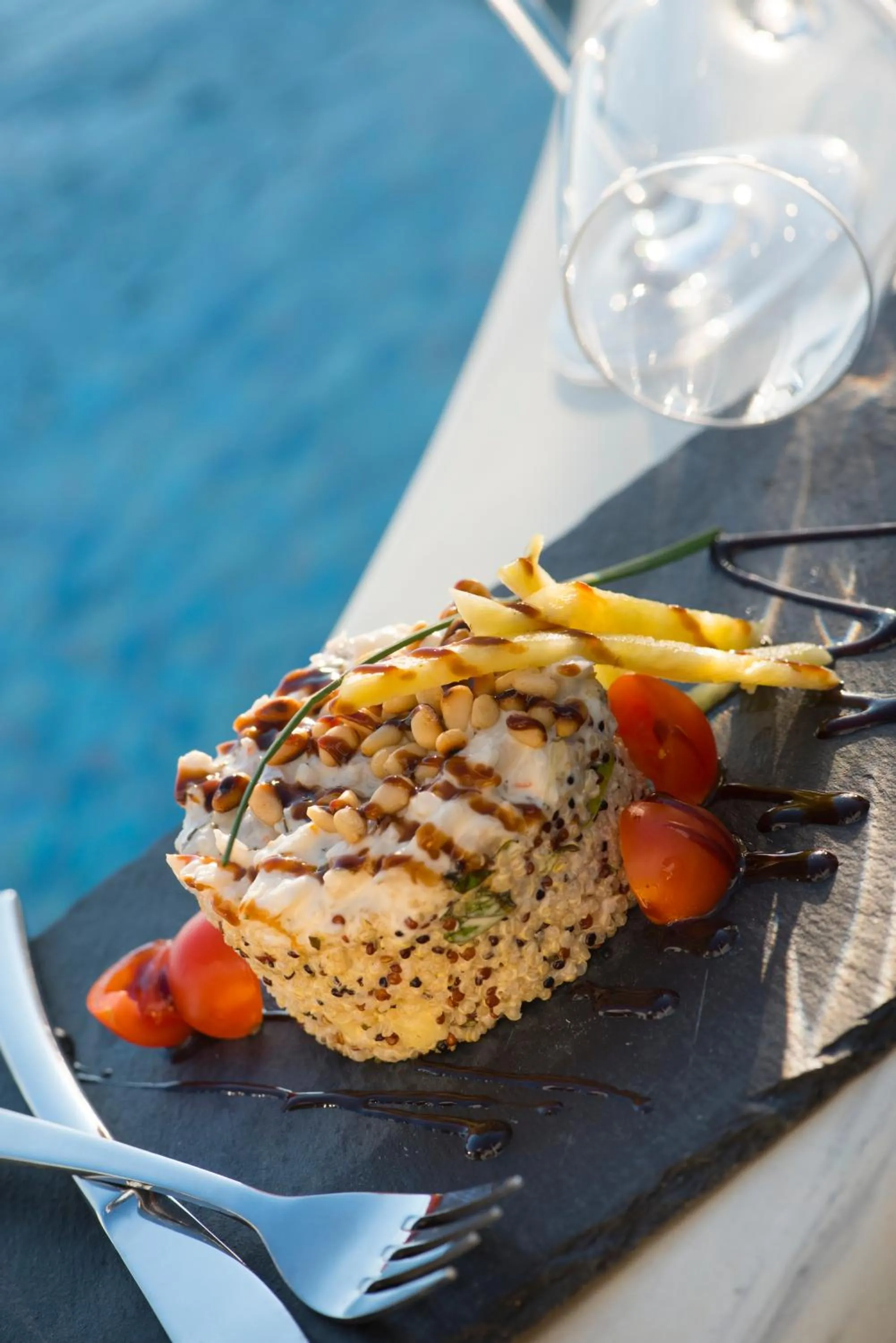 Restaurant/places to eat in Pearl on the Cliff Hotel & Suites by Pearl Hotel Collection