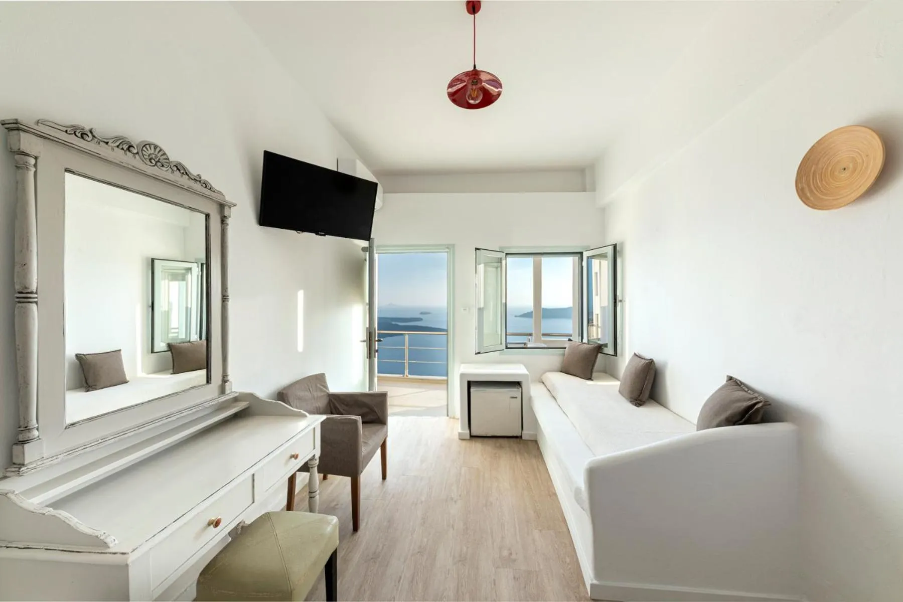 Decorative detail in Pearl on the Cliff Hotel & Suites by Pearl Hotel Collection