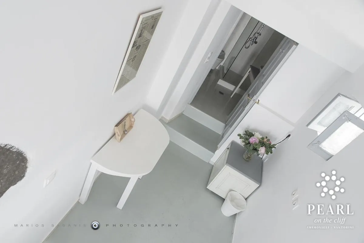 Property building in Pearl on the Cliff Hotel & Suites by Pearl Hotel Collection