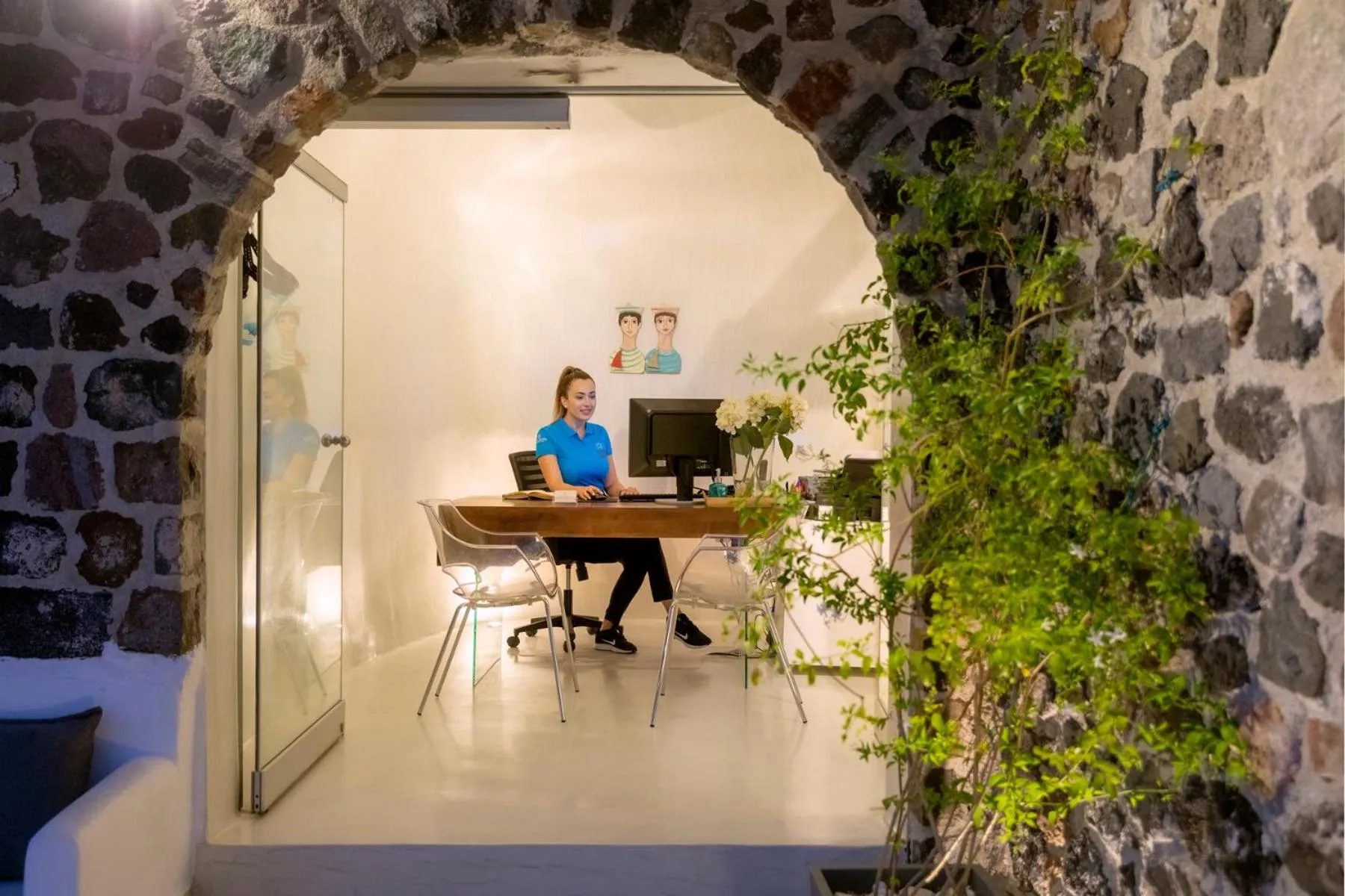 Lobby or reception in Pearl on the Cliff Hotel & Suites by Pearl Hotel Collection