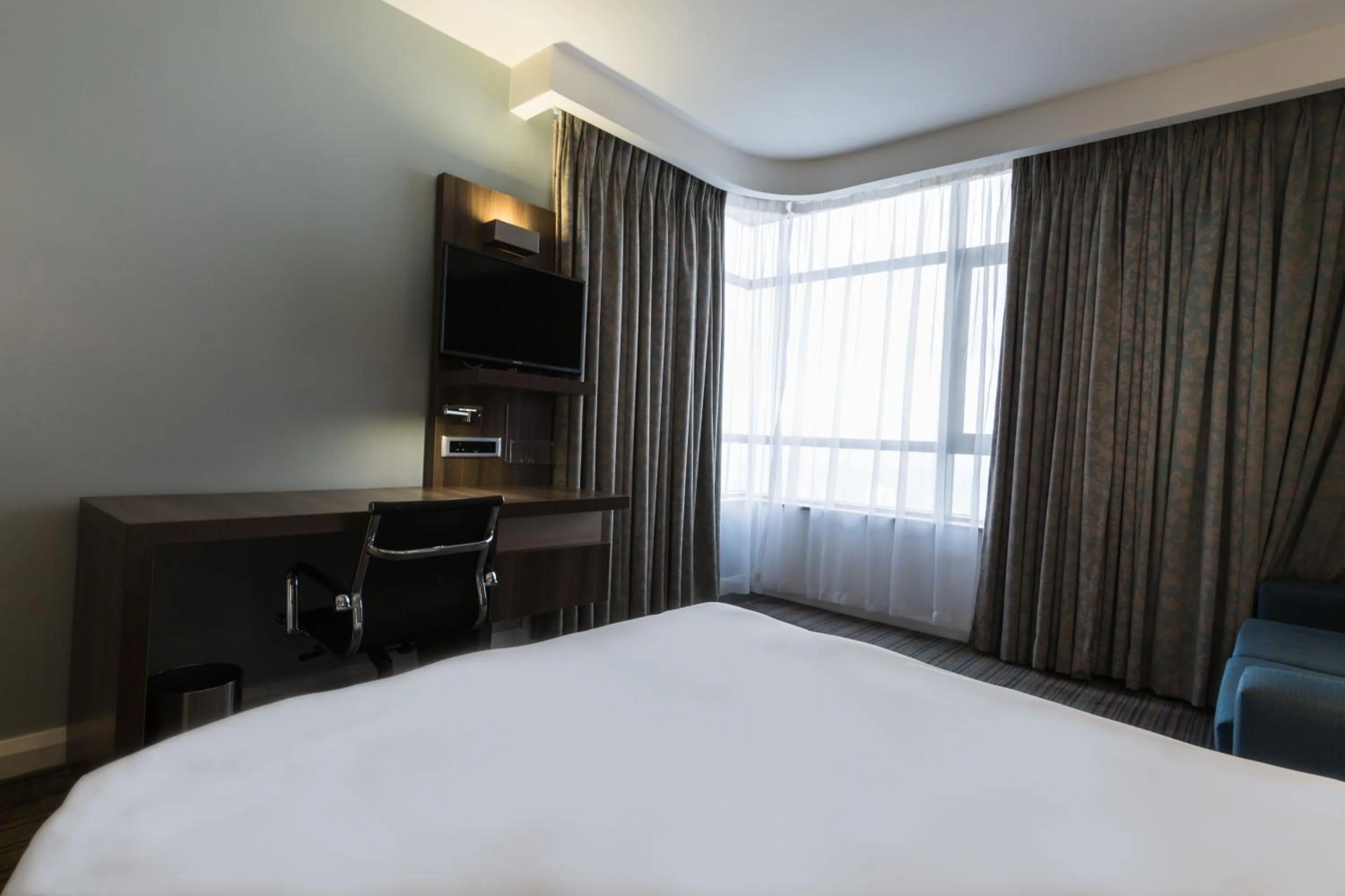 Photo of the whole room, Bed in Holiday Inn Express Durban - Umhlanga by IHG