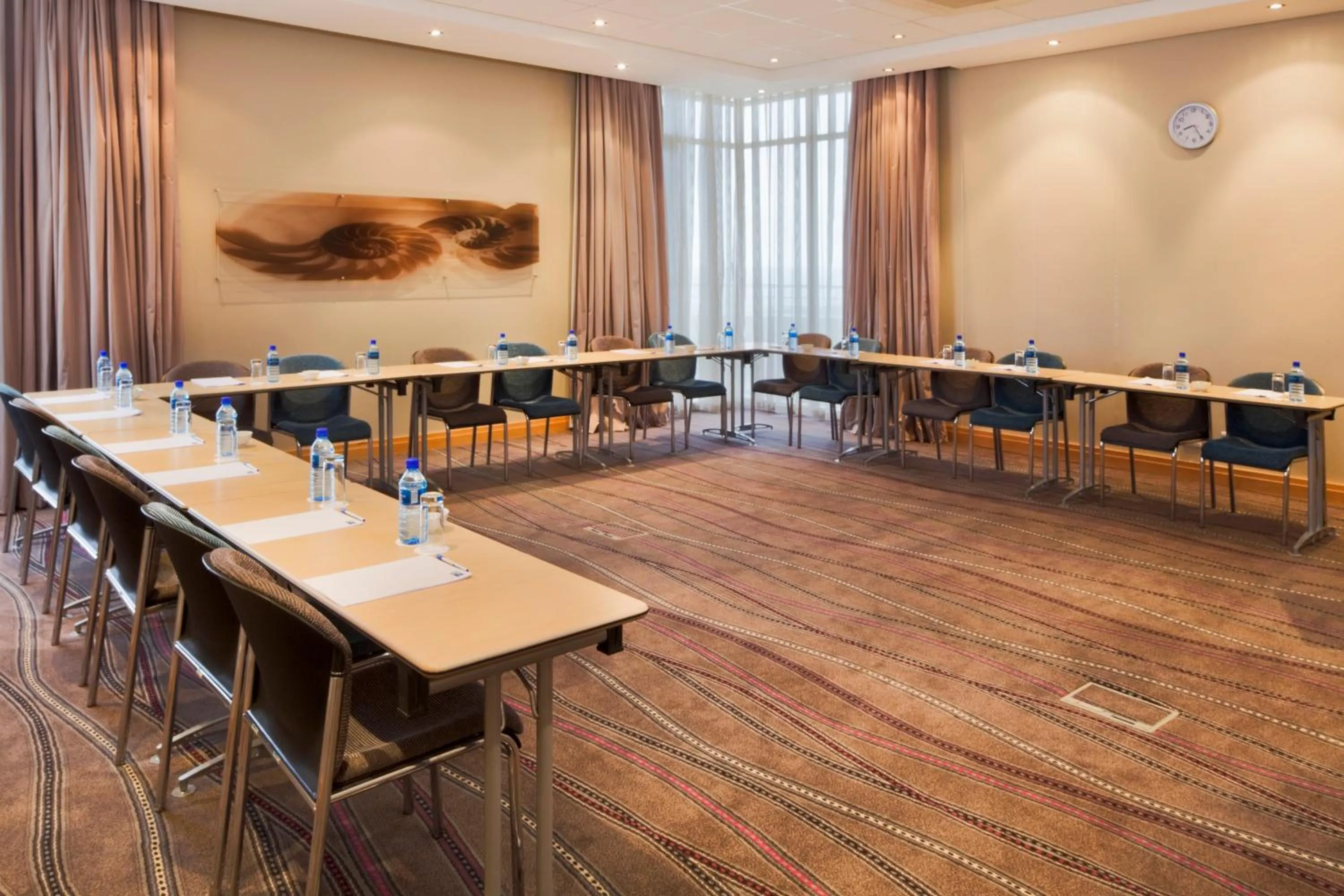 Meeting/conference room in Holiday Inn Express Durban - Umhlanga by IHG