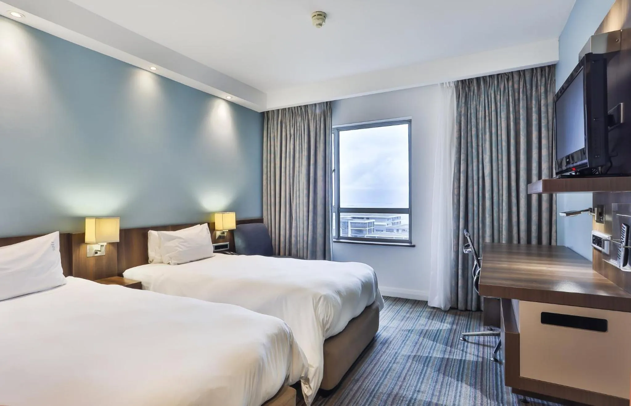 Photo of the whole room, Bed in Holiday Inn Express Durban - Umhlanga by IHG