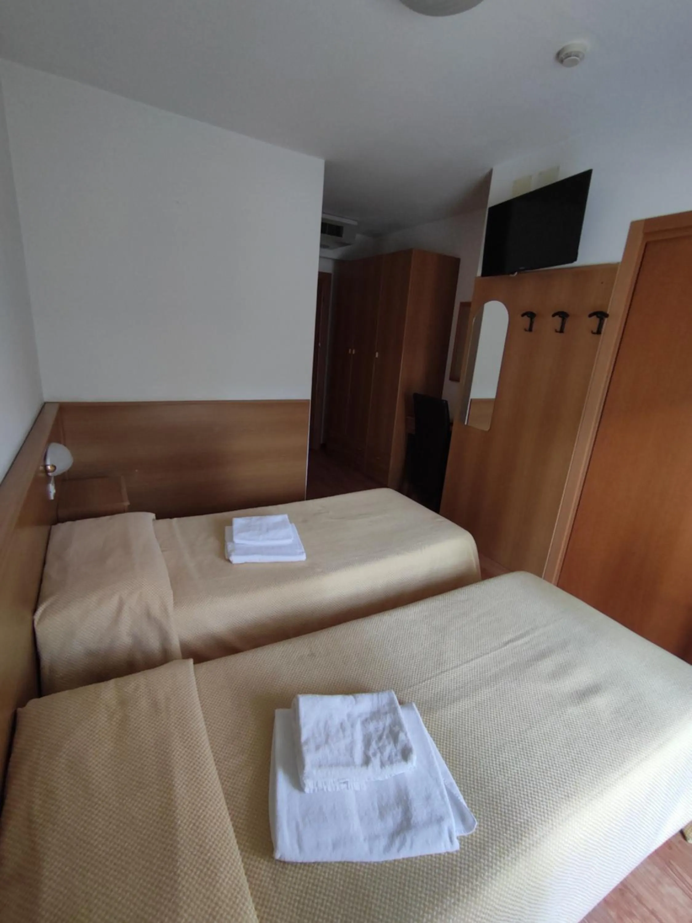 Bedroom, Bed in Bella Italia Sport Village