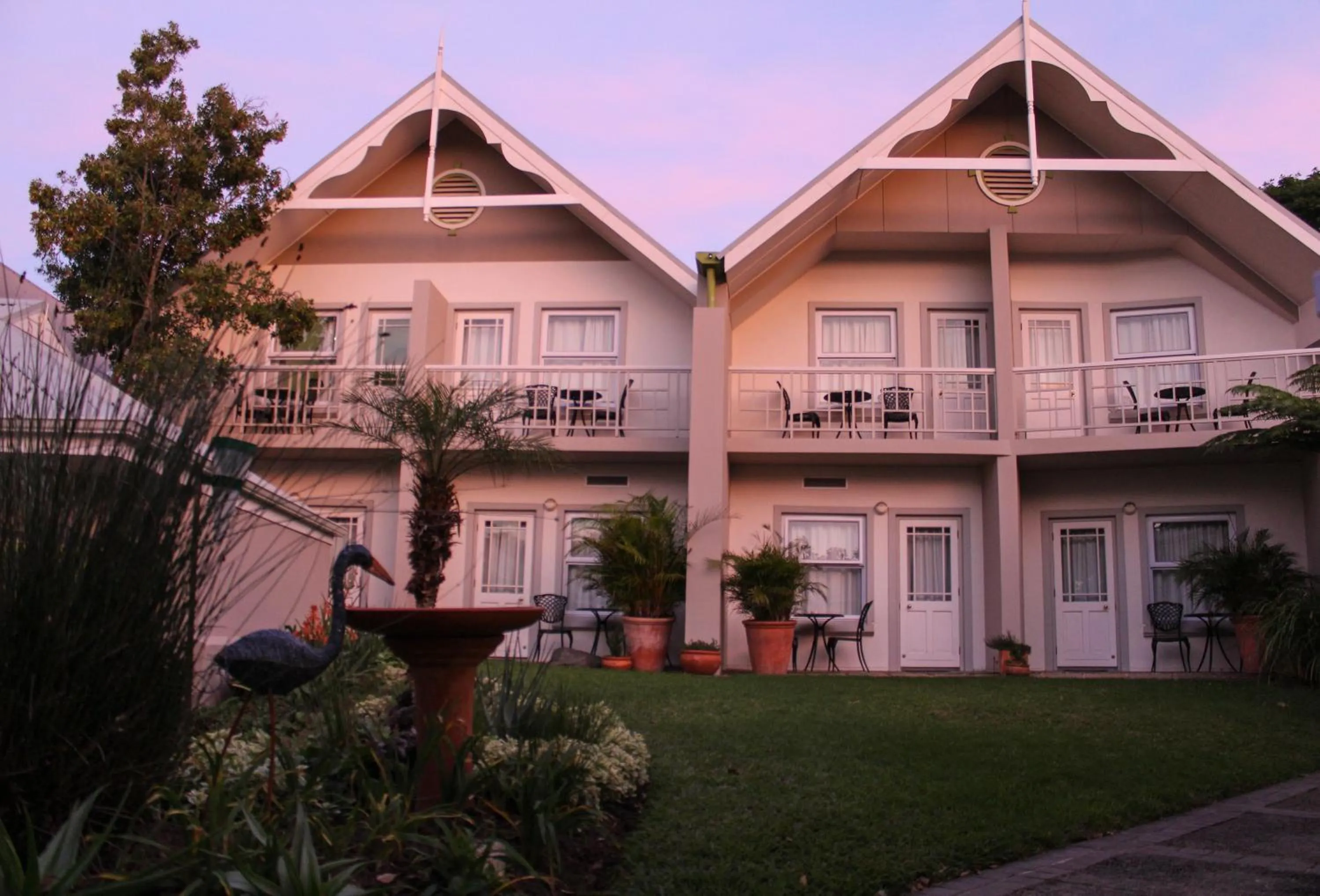 Patio in Quarry Lake Inn
