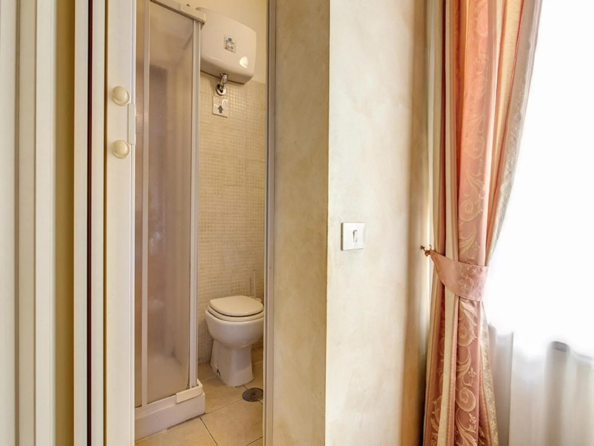 Bathroom in Hotel Labelle