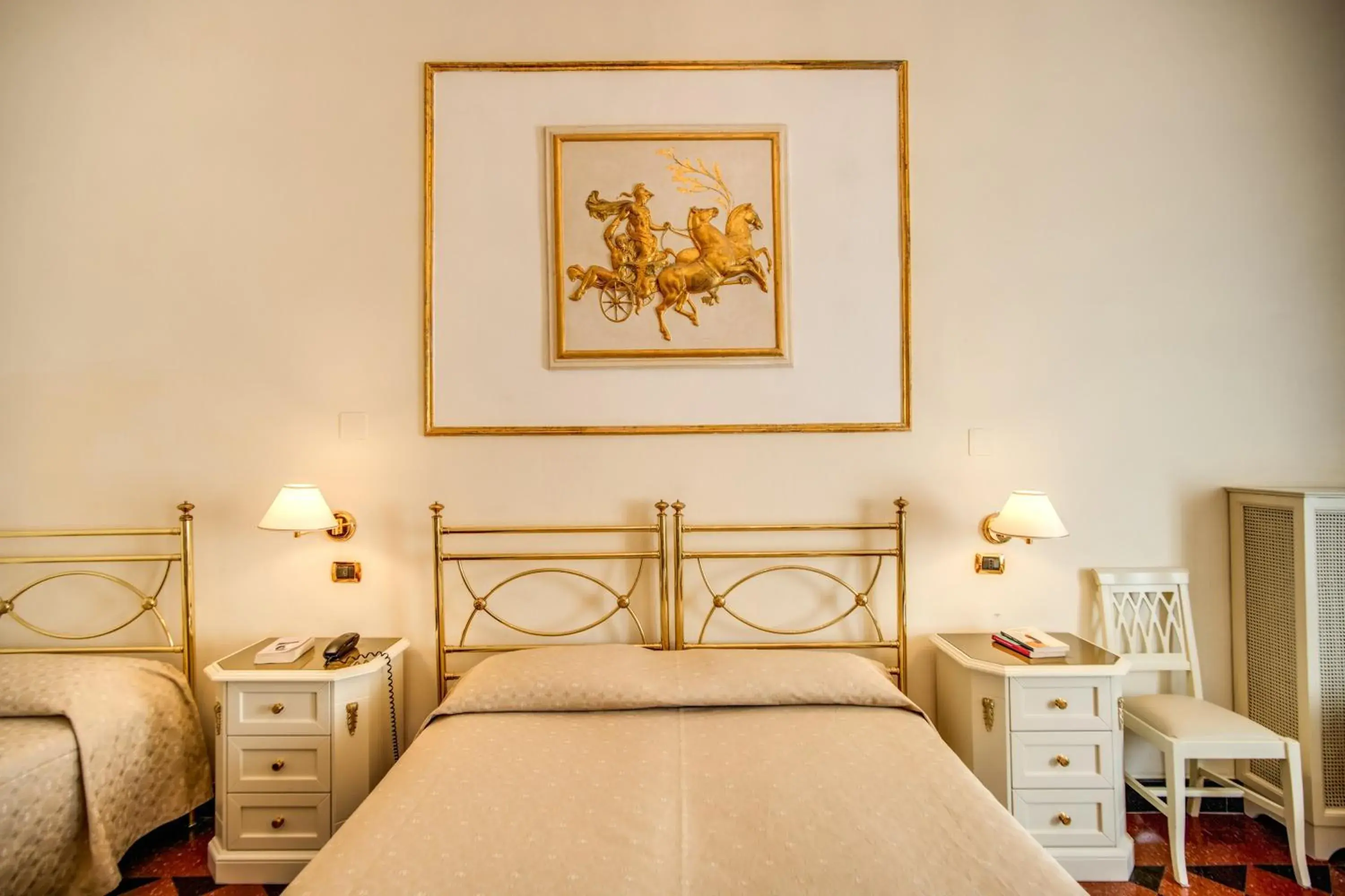 Quadruple Room in Hotel Labelle Quadruple Room in Hotel Labelle