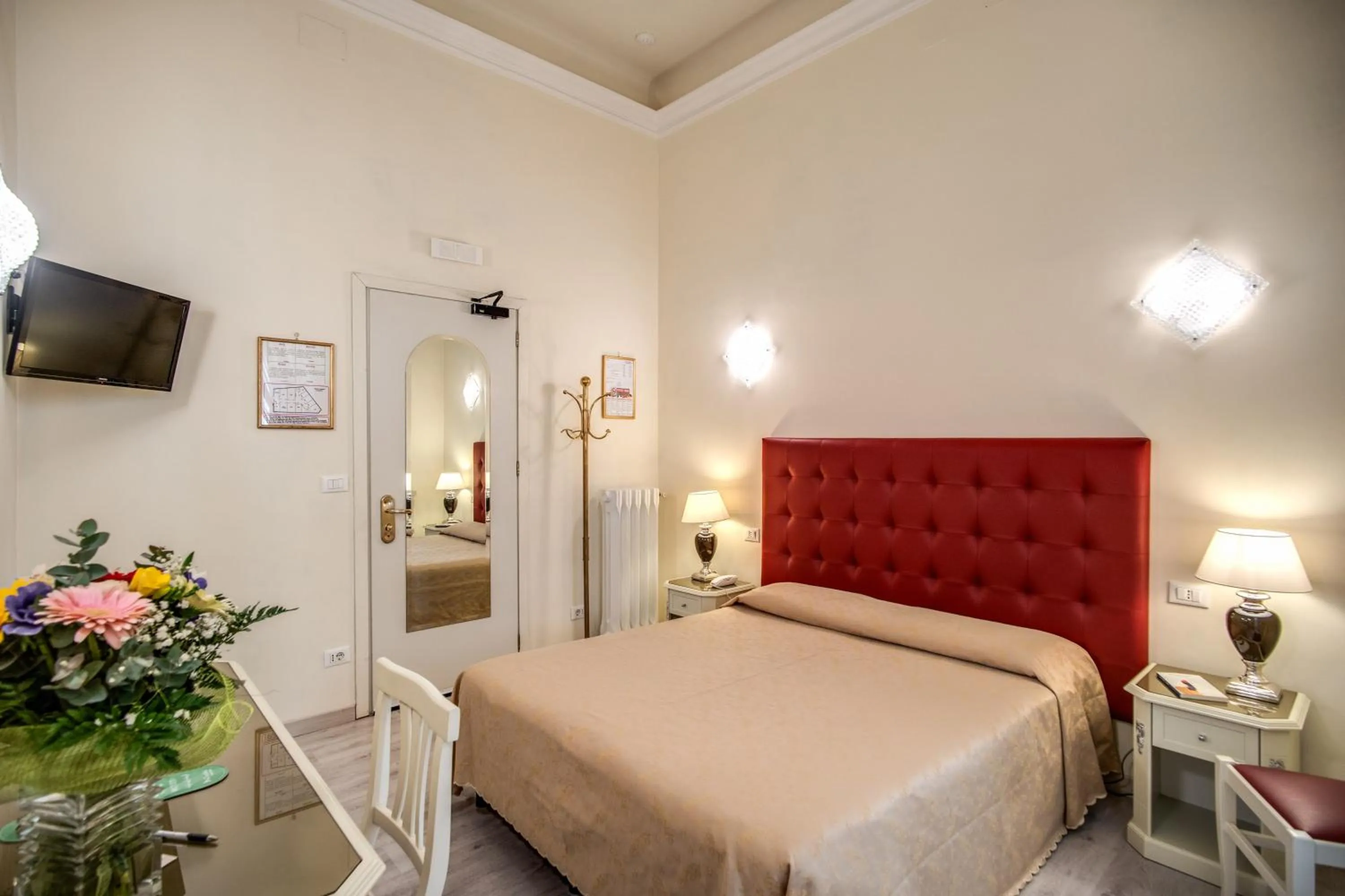 Bed in Hotel Labelle