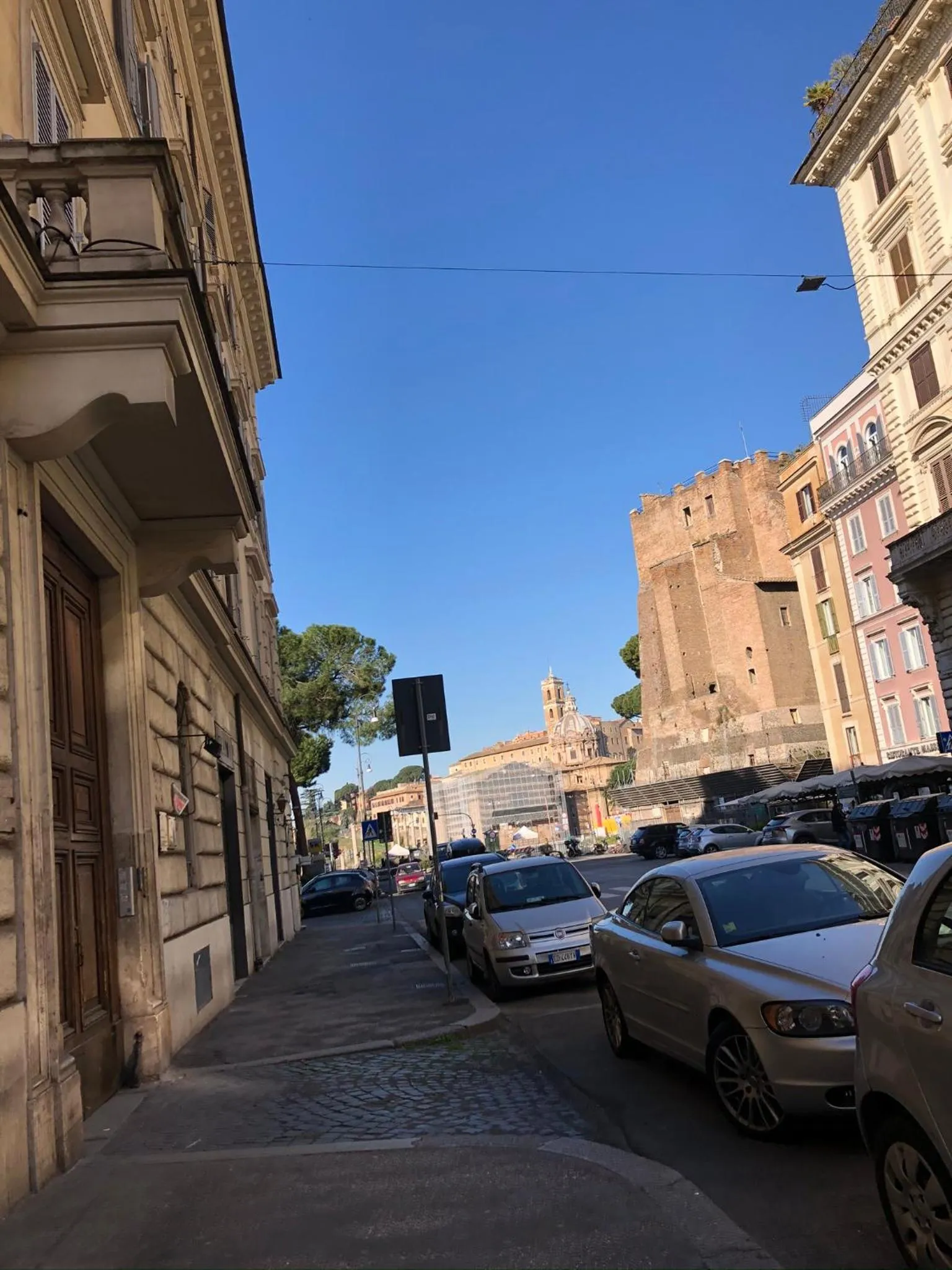 Property building in Hotel Labelle