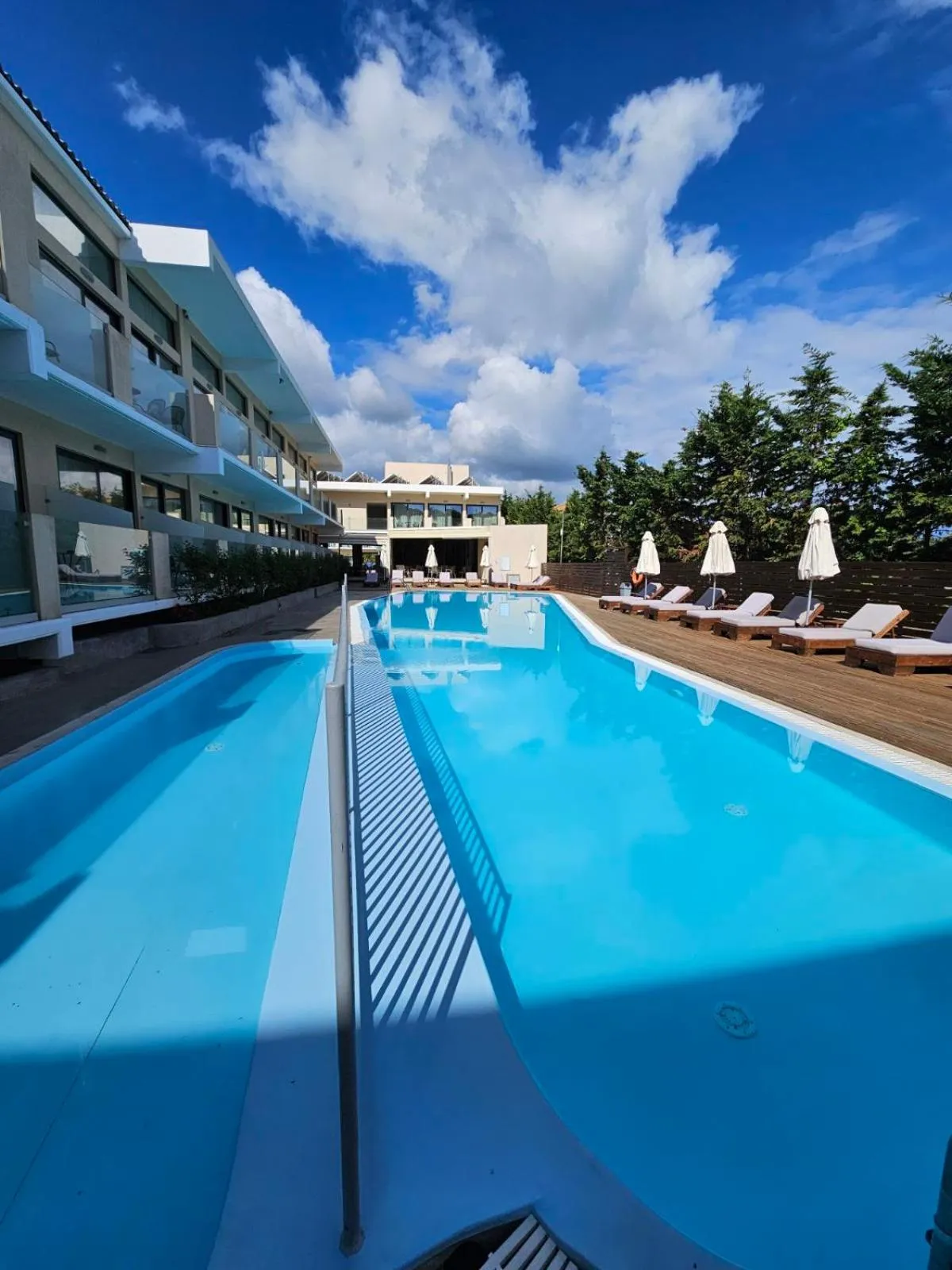 Day in Selyria Resort