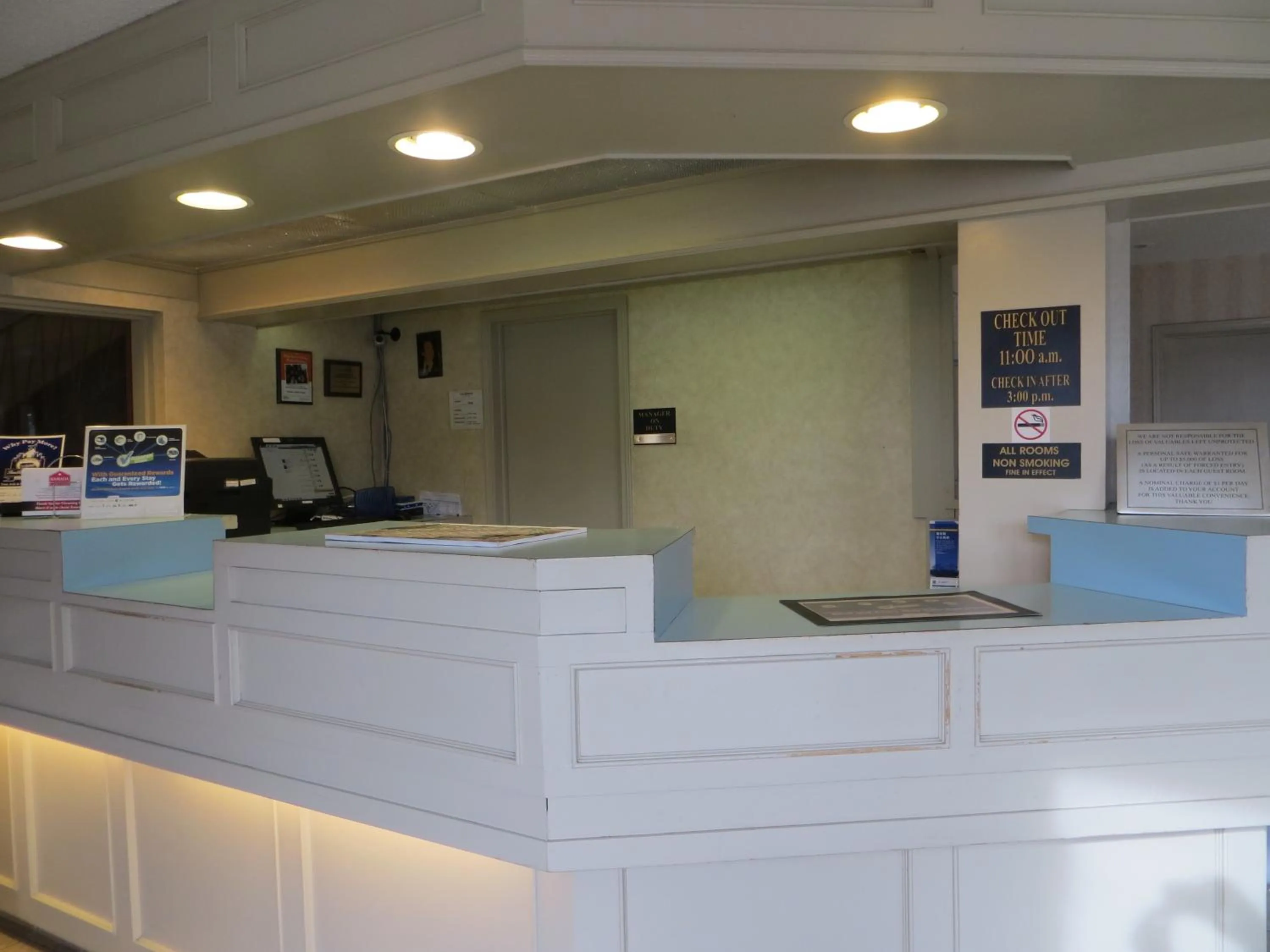 Lobby or reception, Lobby/Reception in Ramada Limited Calgary