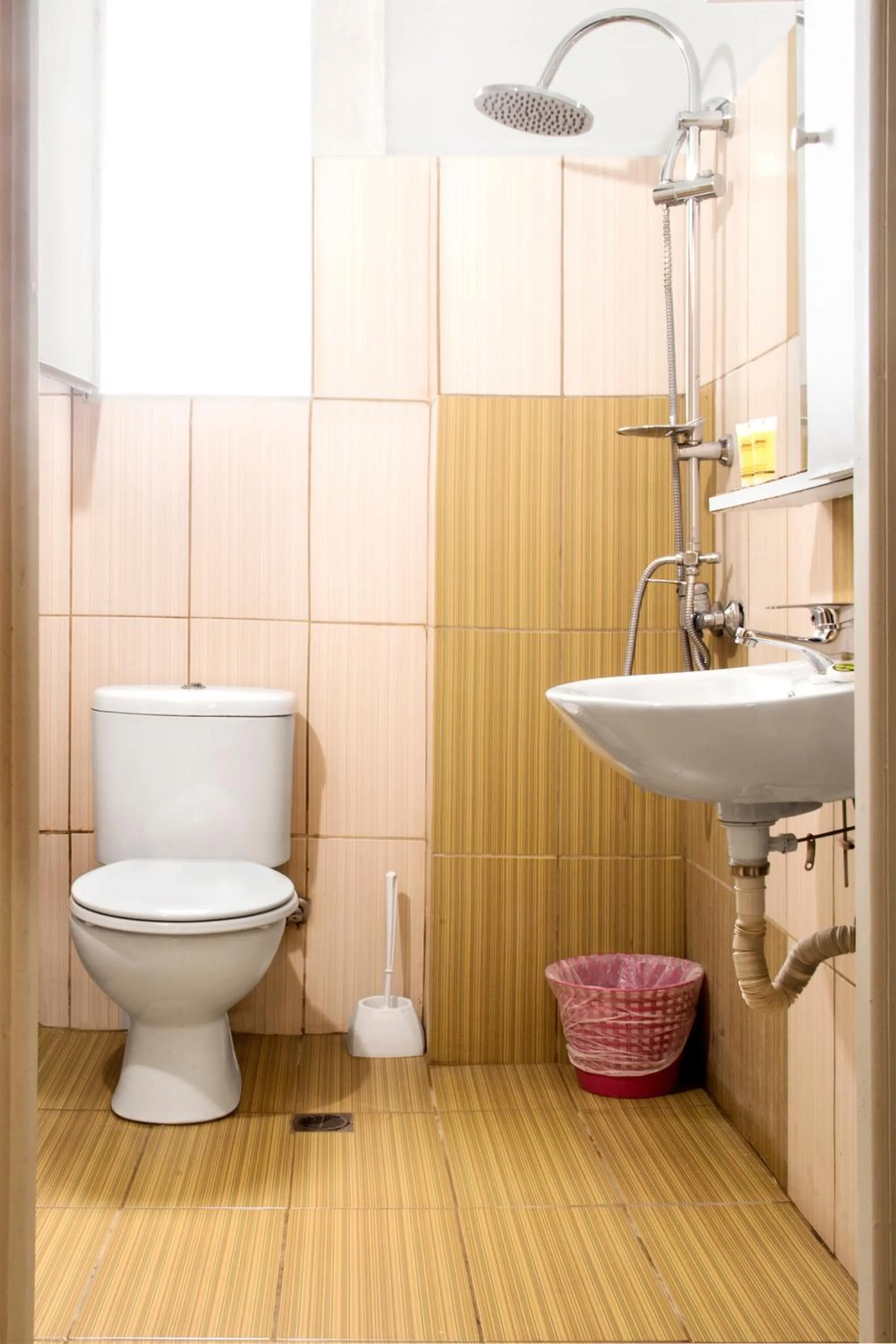 Shower in Orpheus Hotel