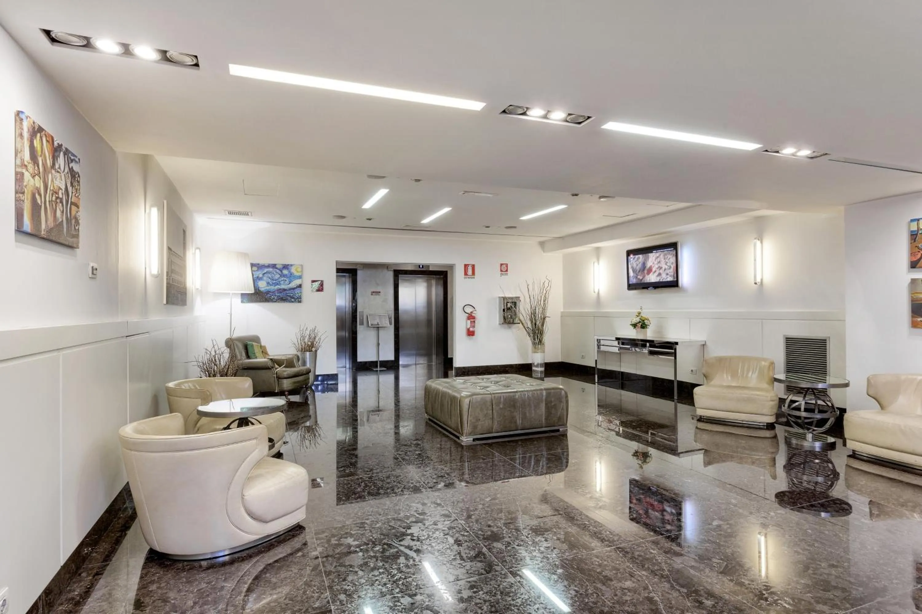 Lobby or reception in Italiana Hotels Milan Rho Fair