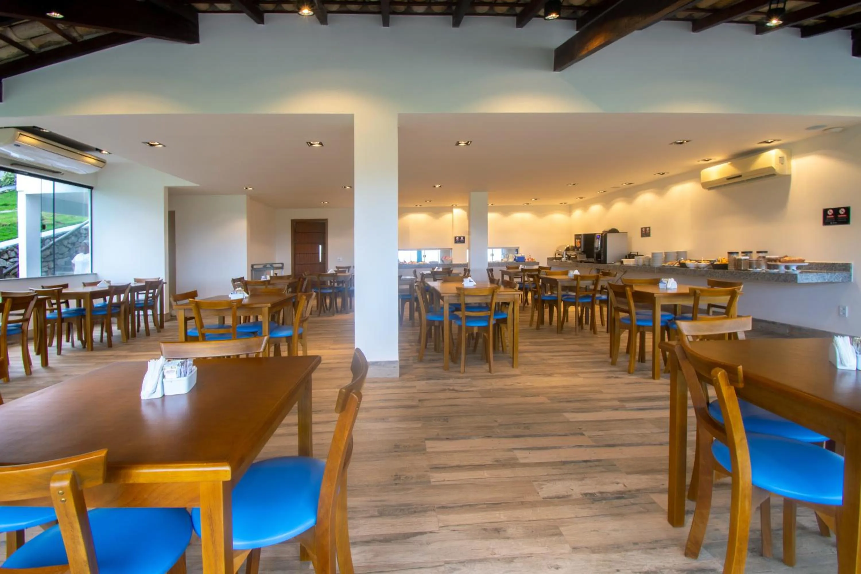 Seating area in Pousada Gammel Dansk by Latitud Hoteles