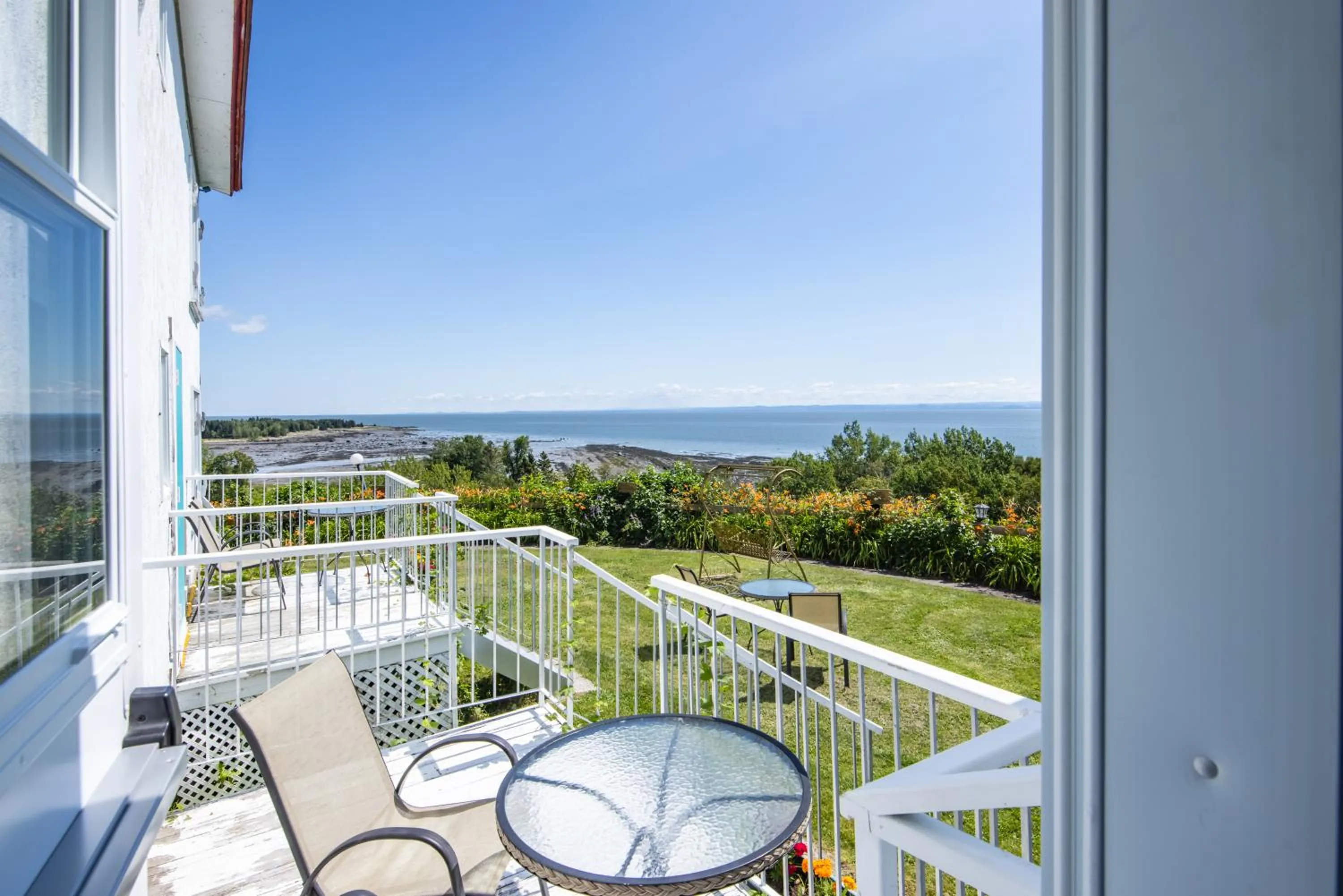 Hotel La Roche Pleureuse