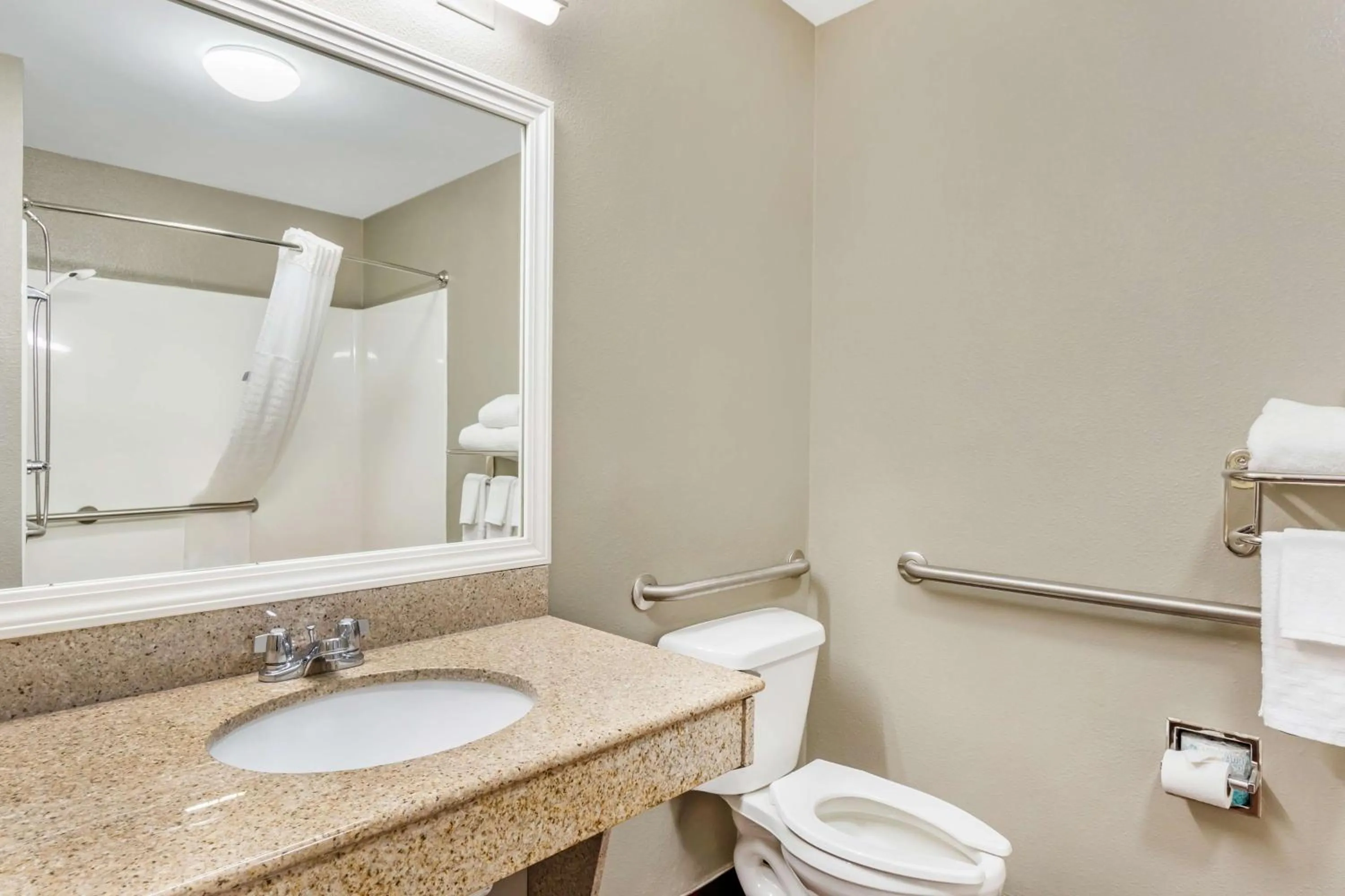 Bathroom in Best Western Airport Inn & Suites