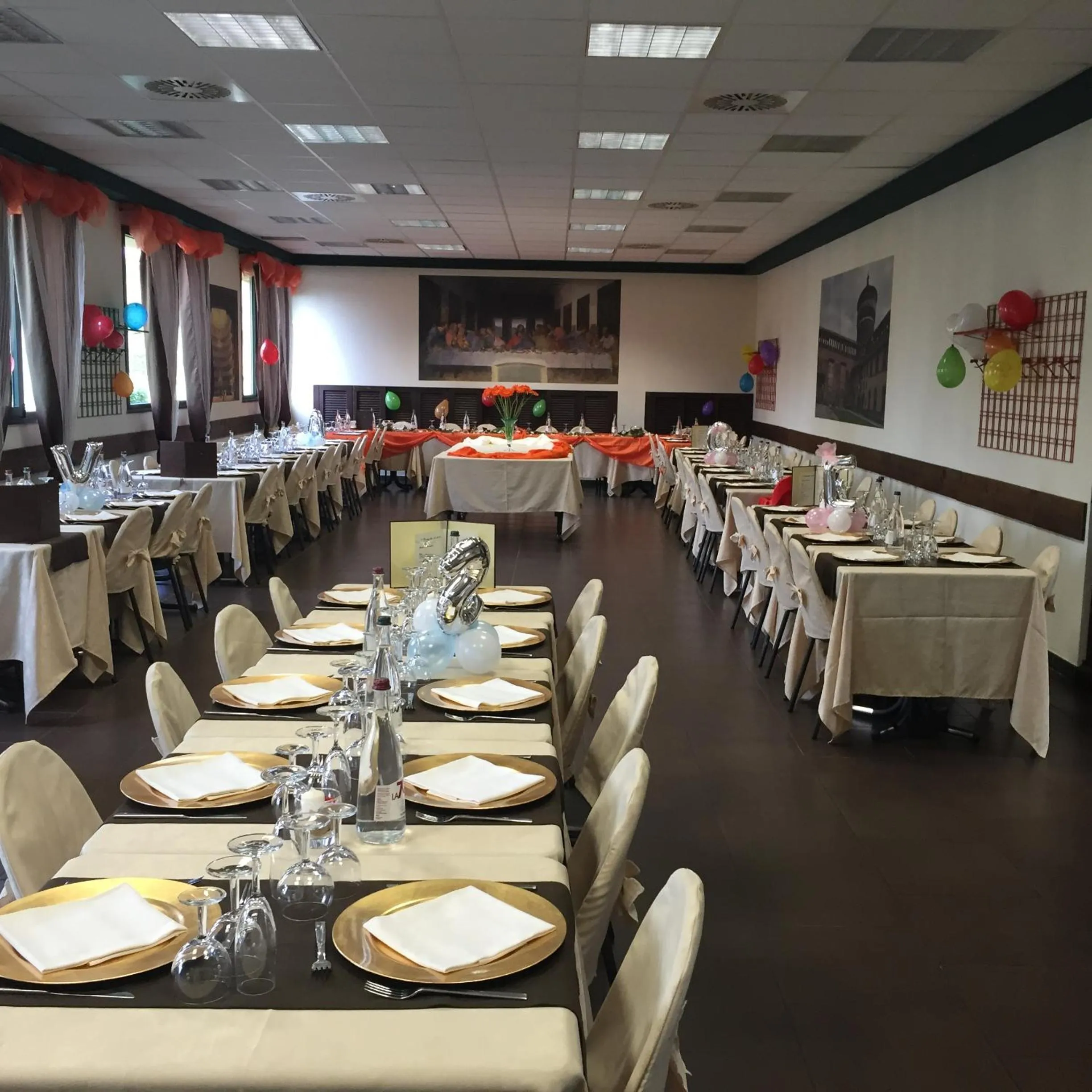 Restaurant/places to eat in Hotel Fiera Rho