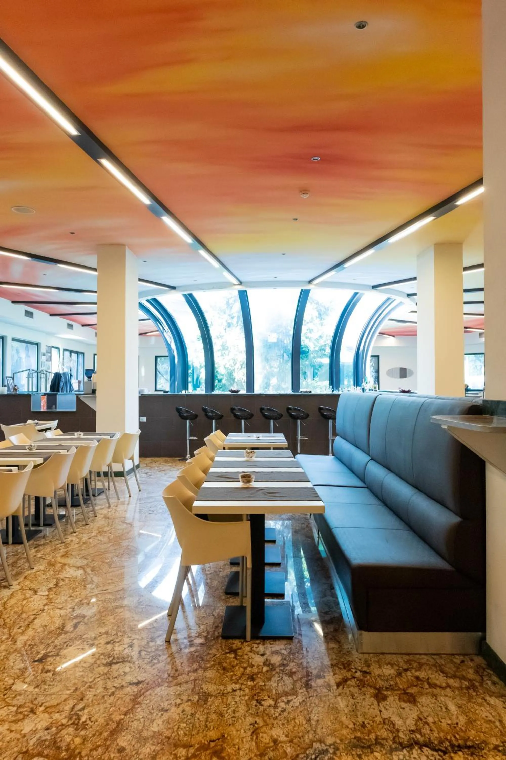 Lounge or bar in Hotel Fiera Rho