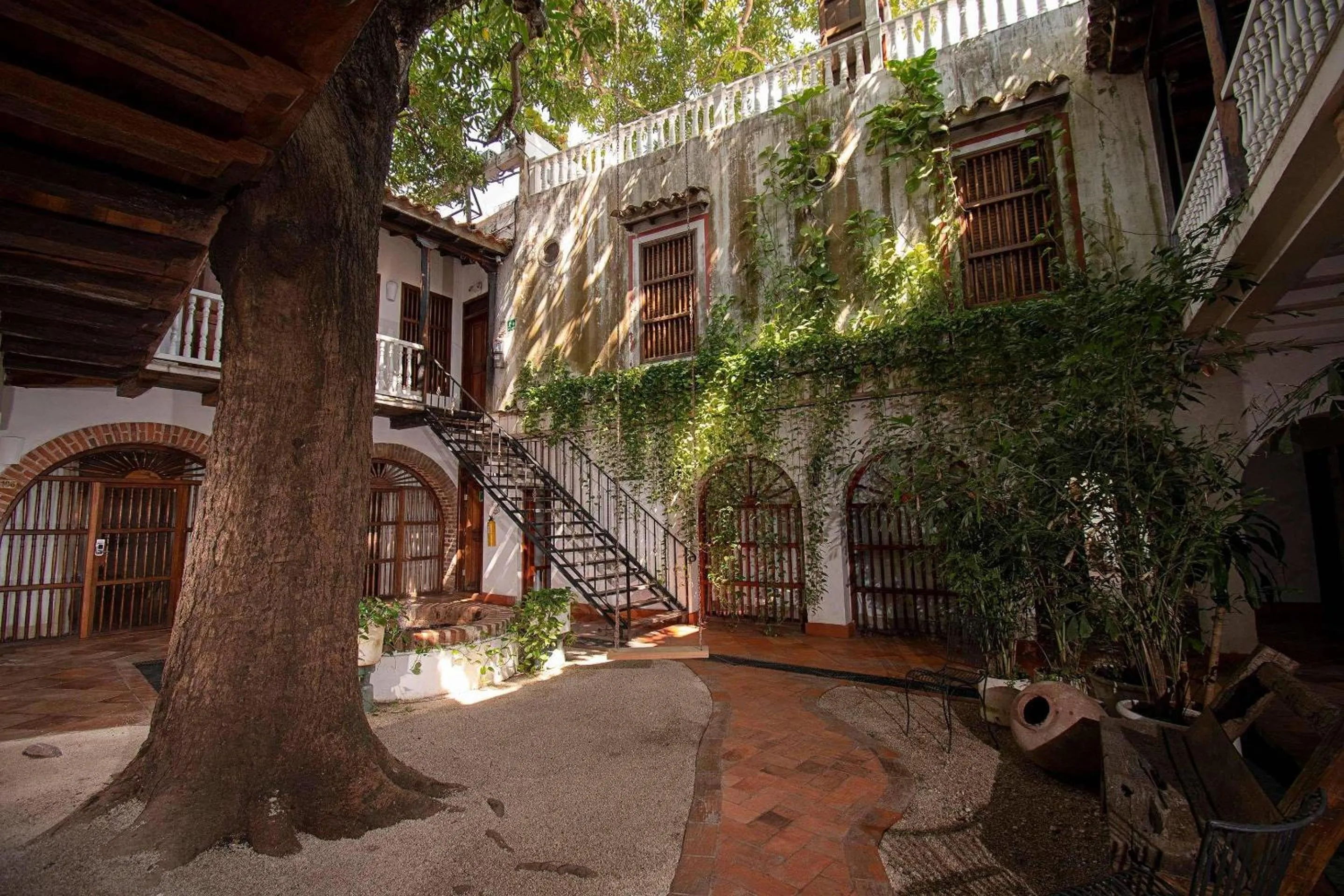 Swimming pool in Hotel Bantu by Faranda Boutique, a member of Radisson Individuals