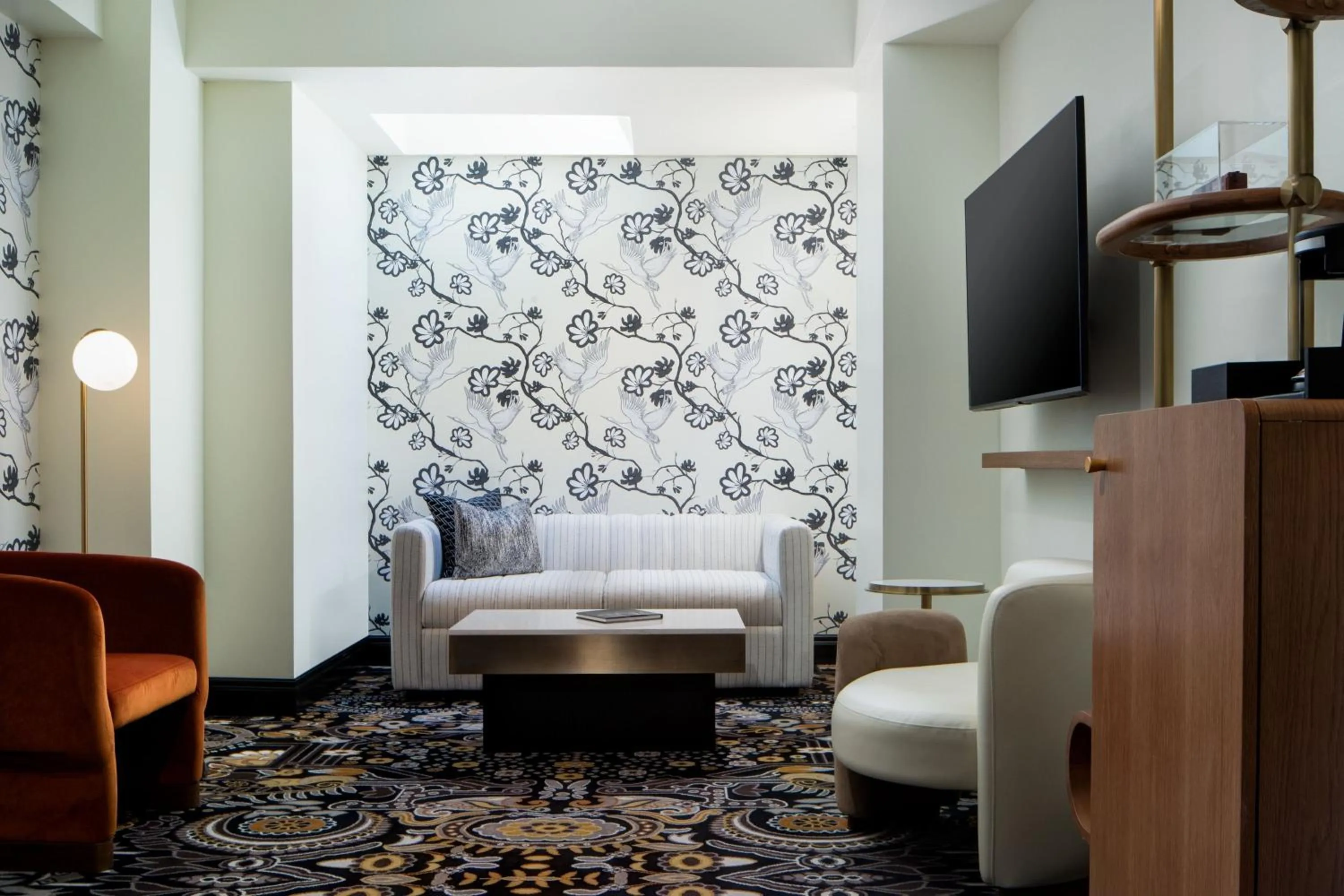 Living room in The LaSalle Hotel, Bryan College Station, a Tribute Portfolio Hotel