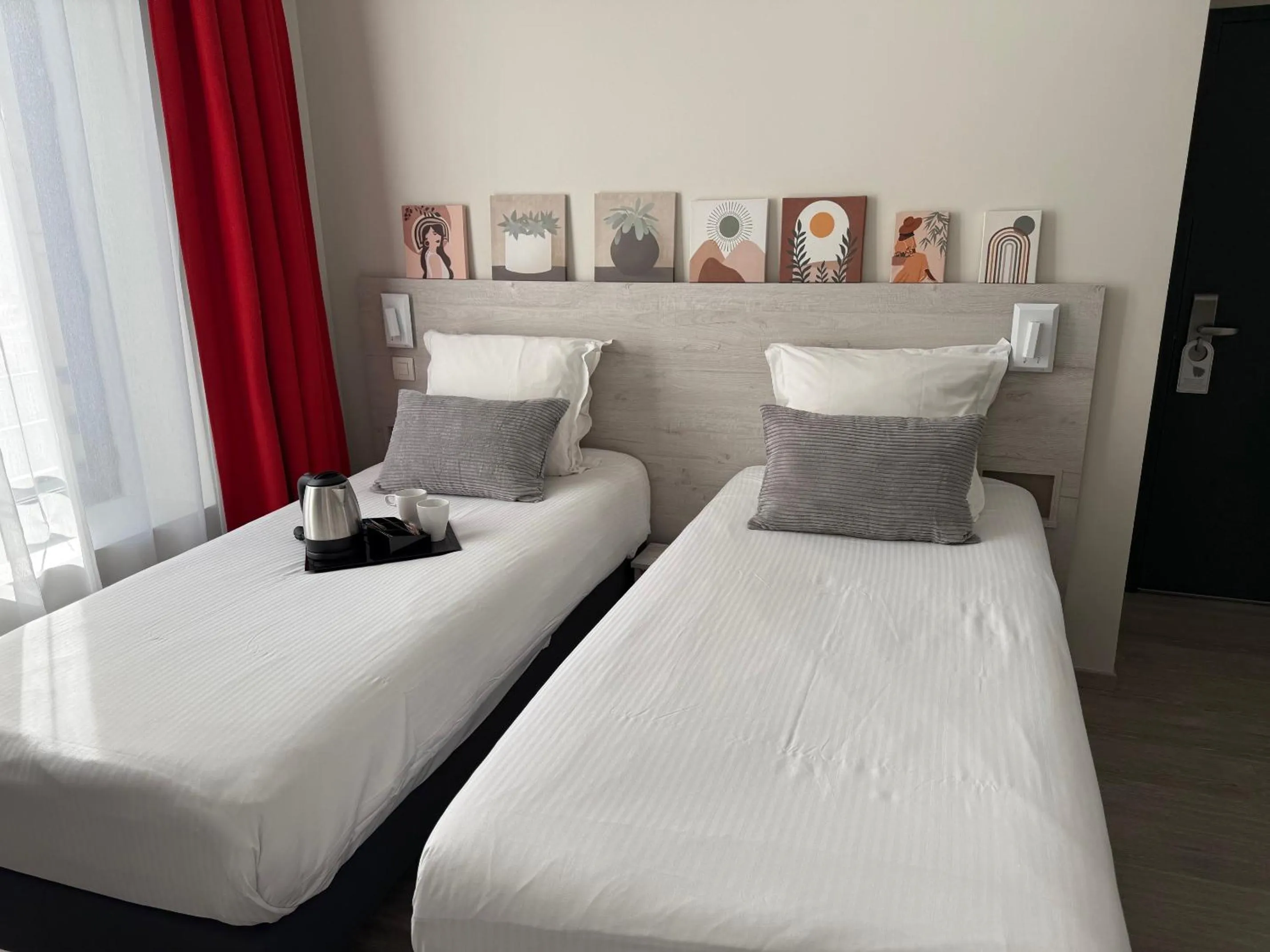 Bedroom, Bed in Hôtel La Fabrique