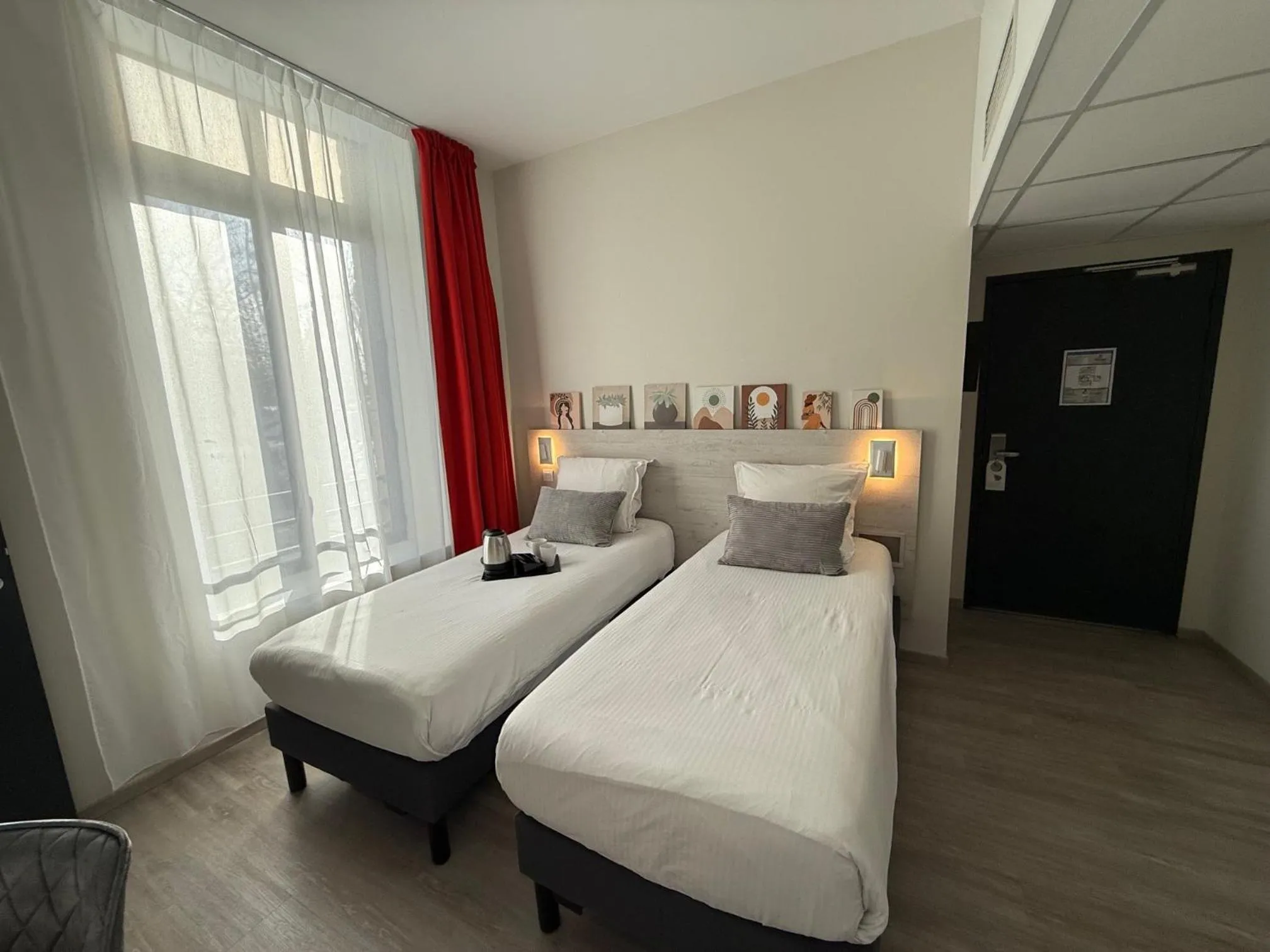 Bedroom, Bed in Hôtel La Fabrique