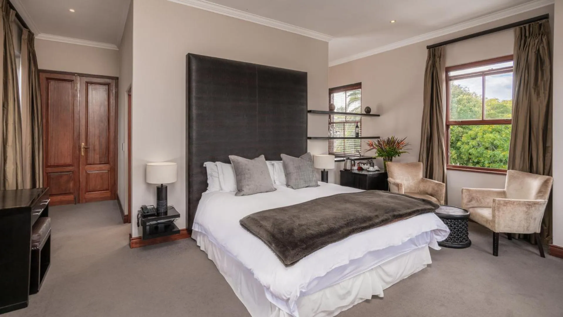 Bed in Nova Constantia Boutique Residence