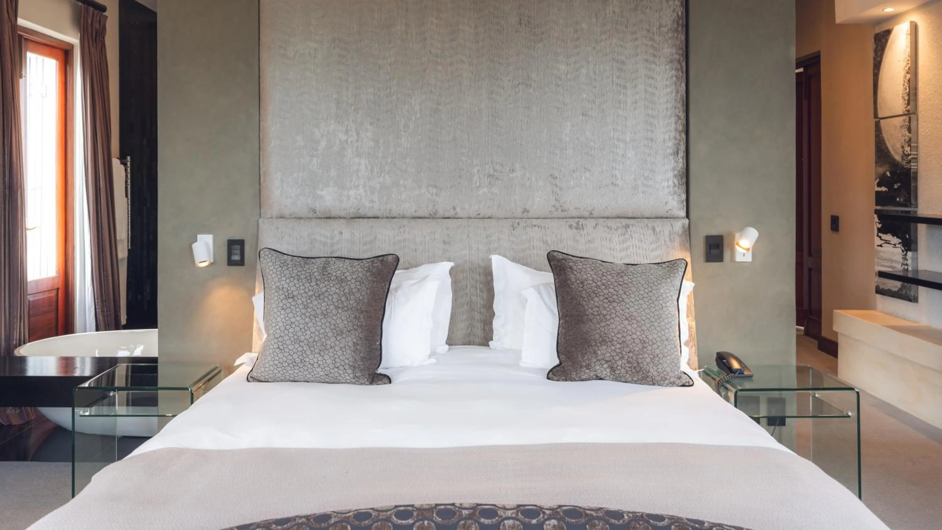 Bed in Nova Constantia Boutique Residence