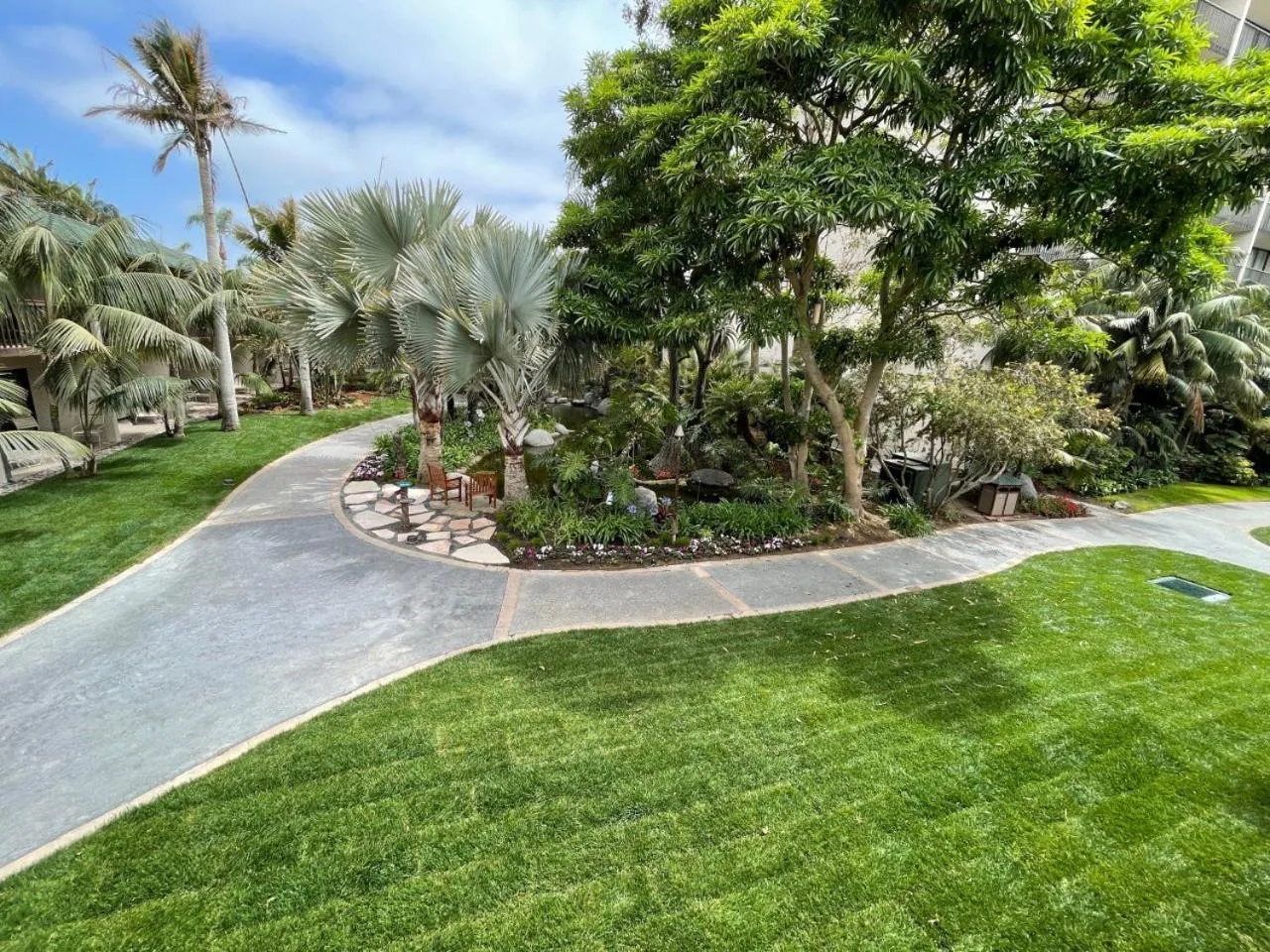 Garden view in Catamaran Resort Hotel and Spa