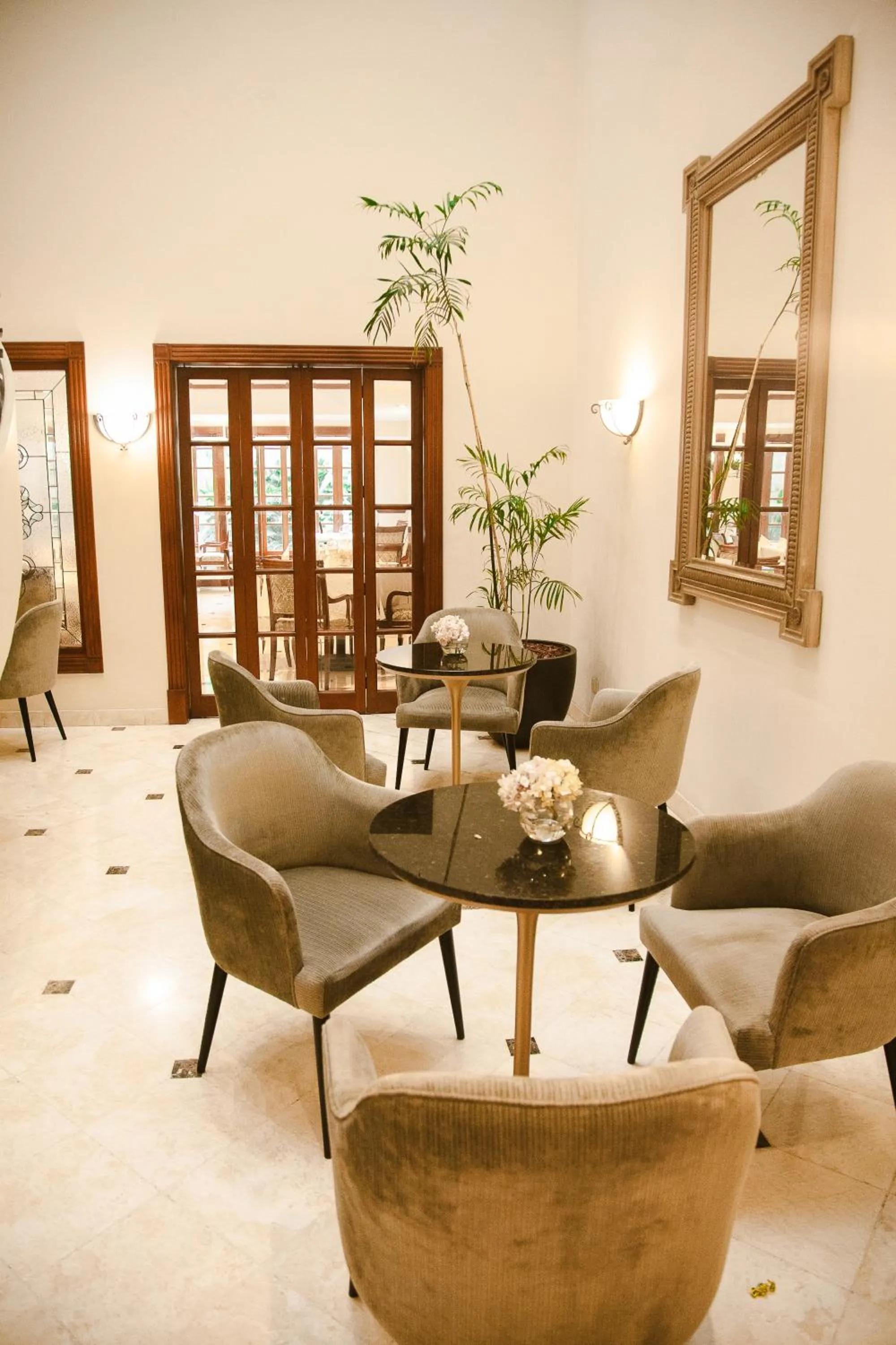 Living room in Los Tallanes Hotel & Suites