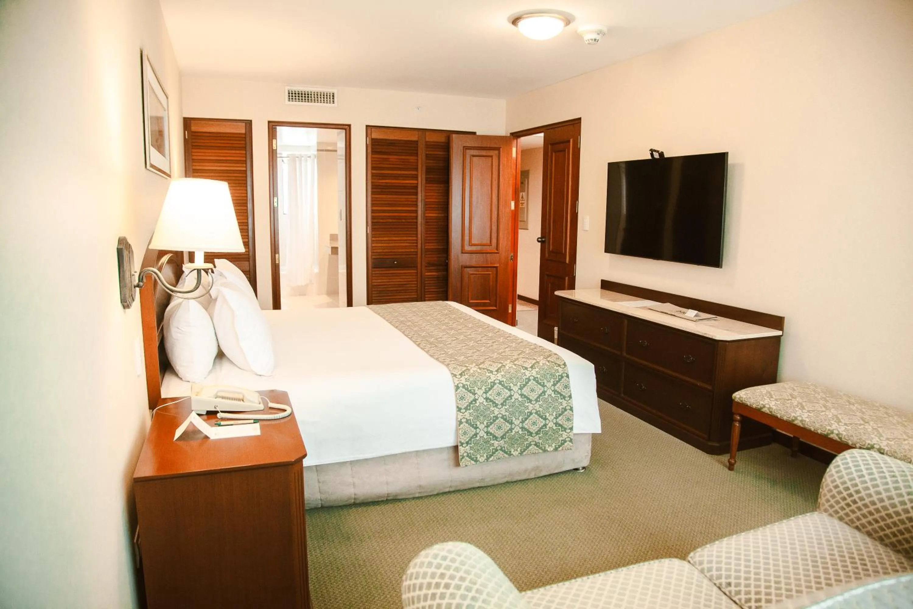 Bedroom, Bed in Los Tallanes Hotel & Suites