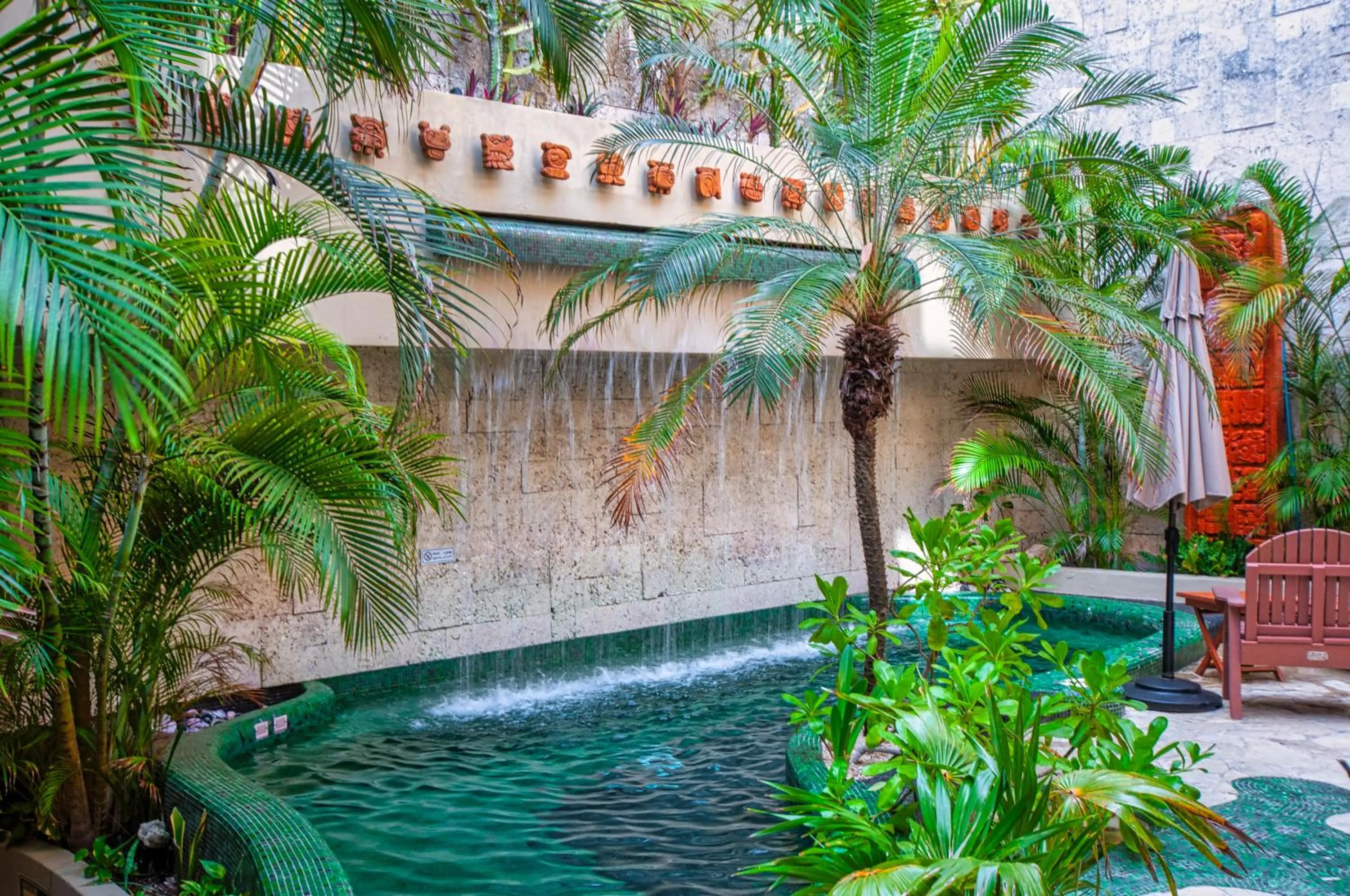 Garden in Maya Villa Condo Hotel and Beachclub
