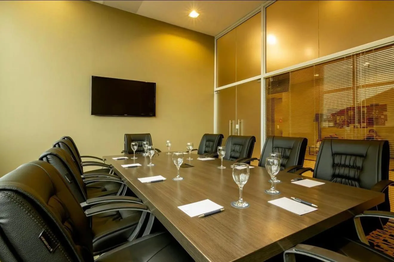 Meeting/conference room in Sheraton Vitoria
