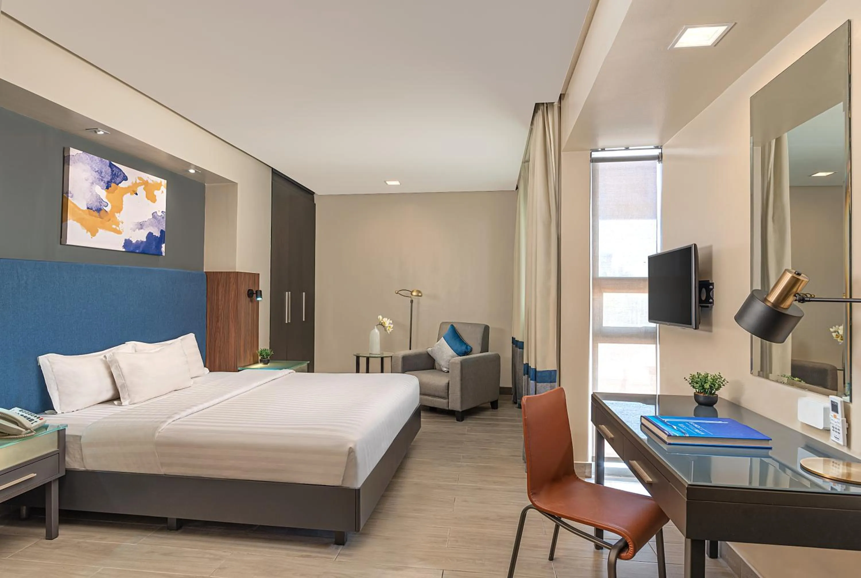 Bedroom, Bed in Greenhills Elan Hotel Modern - Newly Renovated