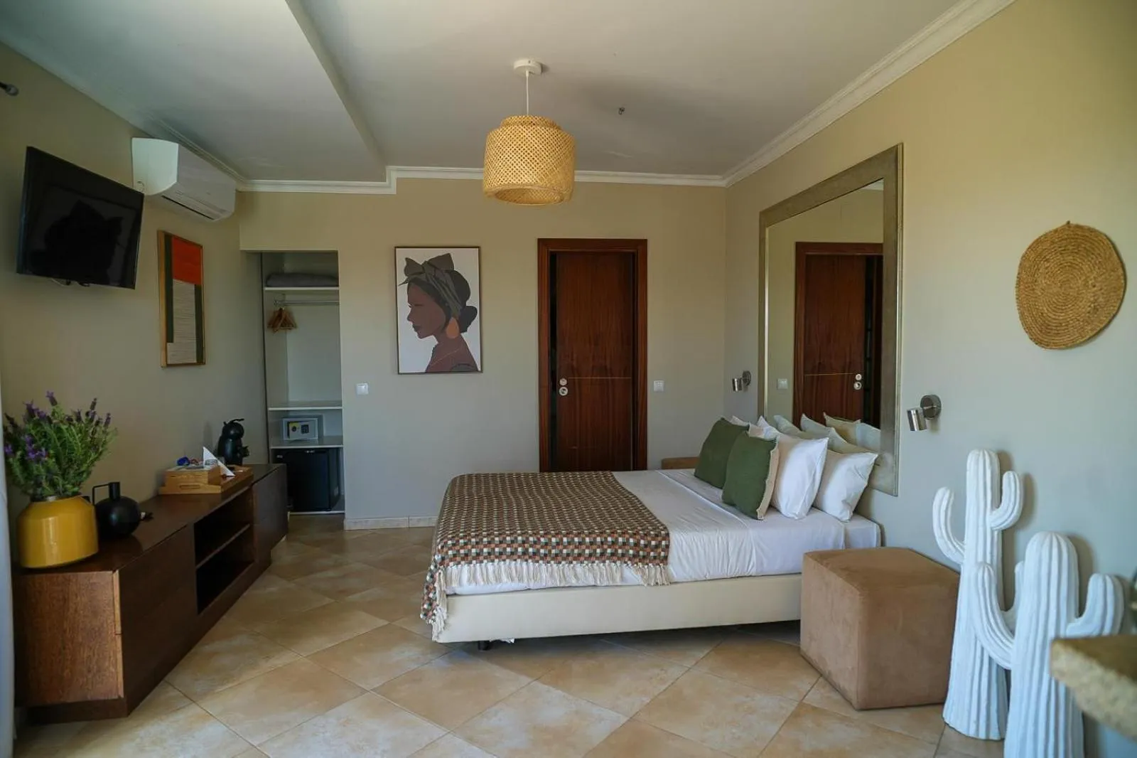 Bed in Arrifana Destination Suites